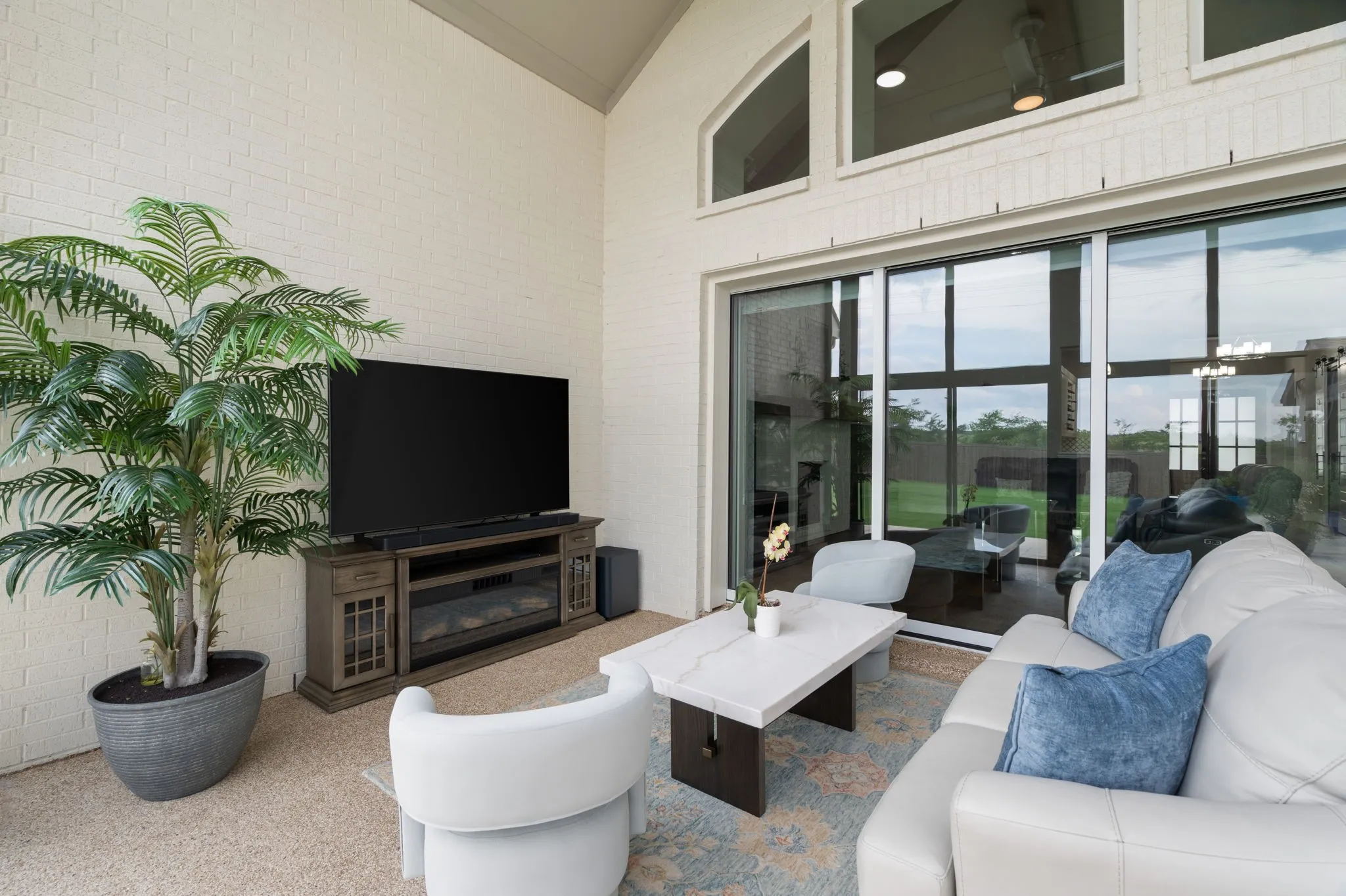 Single Family Residence For Sale in Denton County , 11416 Hickory Falls Drive, Argyle, Texas 76226, 4 Bedroom, 5 Bathroom, 3 Garage spaces, 3,807 Sqft, built in 2021, mls#21275550, Real Estate Agent in Argyle, Homes For Sale in Denton county, Homes For Sale in Argyle, Realtor in Argyle Texas, Real Estate Brokerage Independent Realty Texas, Luminita Cordes Realtor