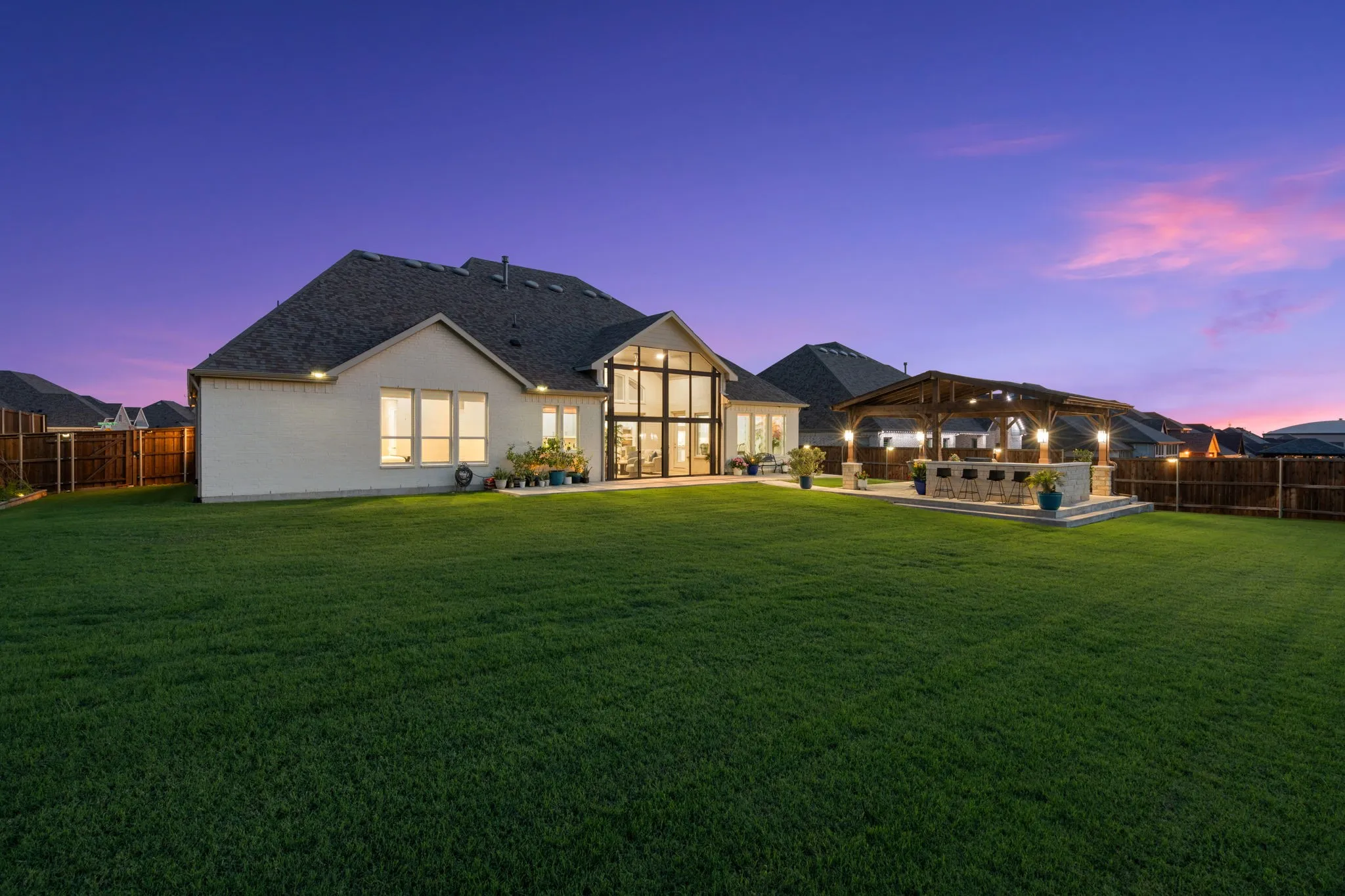 Single Family Residence For Sale in Denton County , 11416 Hickory Falls Drive, Argyle, Texas 76226, 4 Bedroom, 5 Bathroom, 3 Garage spaces, 3,807 Sqft, built in 2021, mls#21275550, Real Estate Agent in Argyle, Homes For Sale in Denton county, Homes For Sale in Argyle, Realtor in Argyle Texas, Real Estate Brokerage Independent Realty Texas, Luminita Cordes Realtor