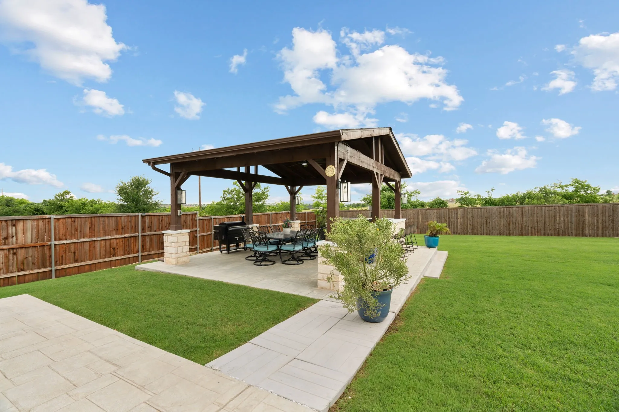 Single Family Residence For Sale in Denton County , 11416 Hickory Falls Drive, Argyle, Texas 76226, 4 Bedroom, 5 Bathroom, 3 Garage spaces, 3,807 Sqft, built in 2021, mls#21275550, Real Estate Agent in Argyle, Homes For Sale in Denton county, Homes For Sale in Argyle, Realtor in Argyle Texas, Real Estate Brokerage Independent Realty Texas, Luminita Cordes Realtor