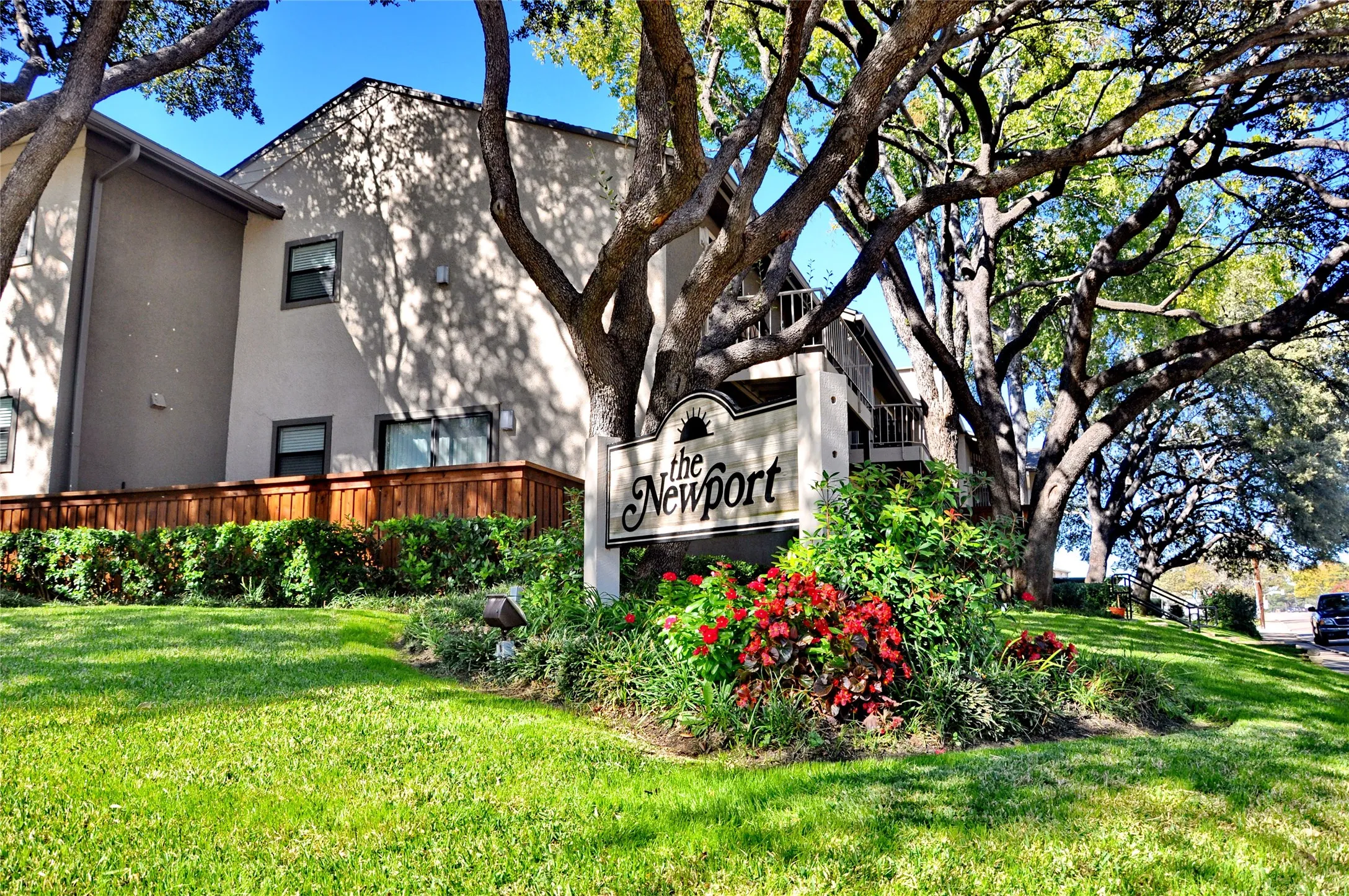 Condominium For Rent in Dallas County , 5909 Birchbrook Drive 133, Dallas, Texas 75206, 2 Bedroom, 2 Bathroom, Garage spaces, 1,124 Sqft, built in 1970, mls#21281694, Real Estate Agent in Dallas, Homes For Rent in Dallas county, Homes For Rent in Dallas, Realtor in Dallas Texas, Real Estate Brokerage Independent Realty Texas, Luminita Cordes Realtor