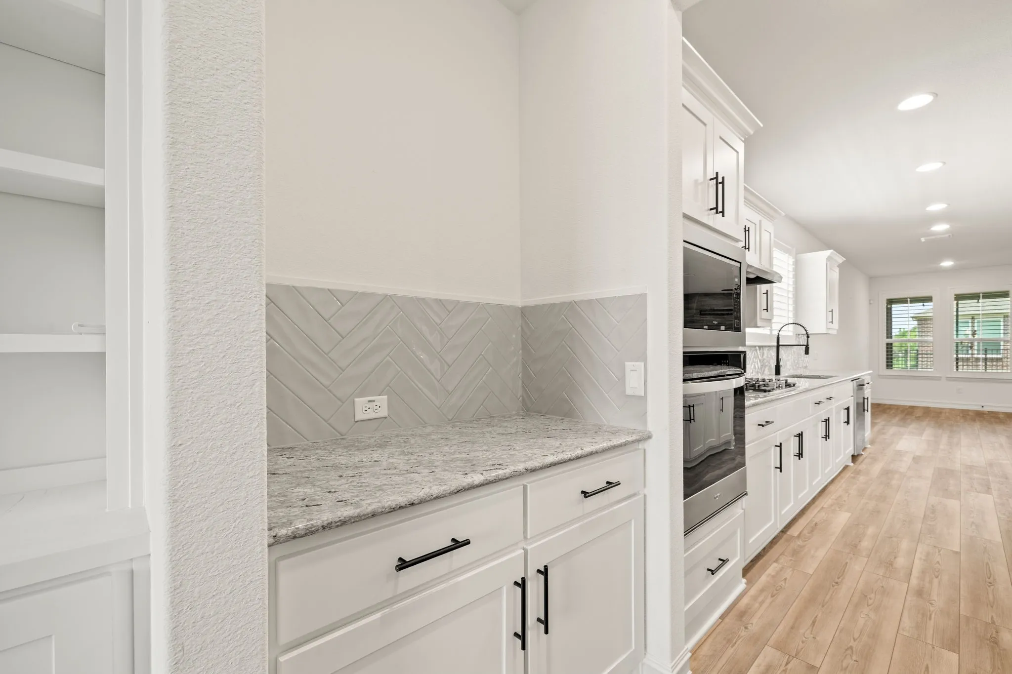 Single Family Residence For Sale in Denton County , 1201 Cornerstone Drive, Little Elm, Texas 76227, 2 Bedroom, 2 Bathroom, 2 Garage spaces, 1,986 Sqft, built in 2023, mls#21274298, Real Estate Agent in Little Elm, Homes For Sale in Denton county, Homes For Sale in Little Elm, Realtor in Little Elm Texas, Real Estate Brokerage Independent Realty Texas, Luminita Cordes Realtor