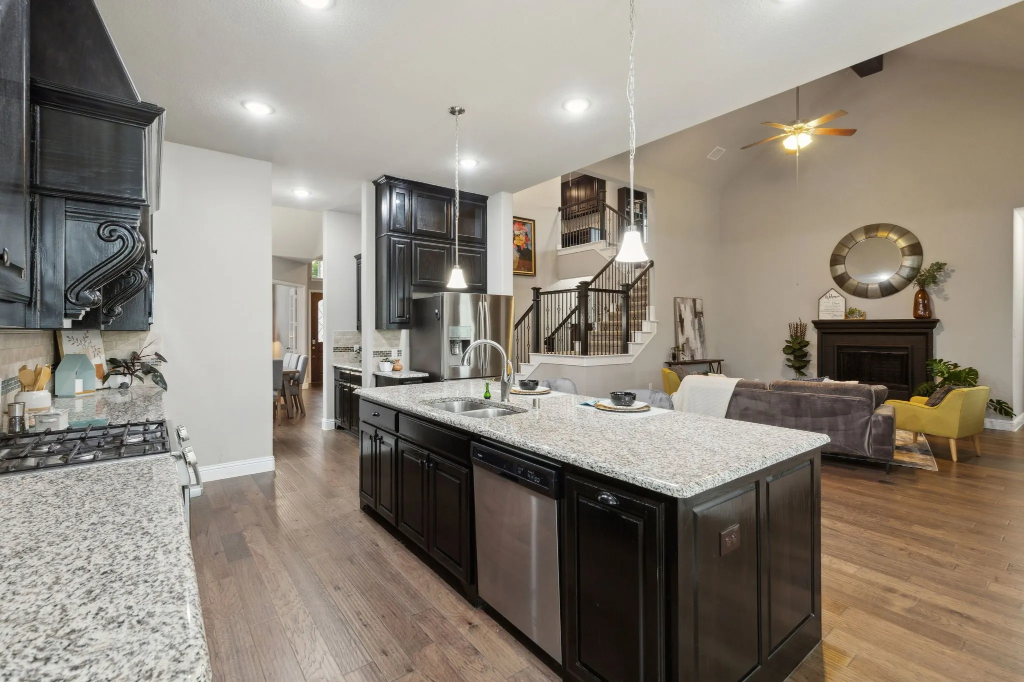 Single Family Residence For Sale in Collin County , 2610 Sunset Bay Lane, Nevada, Texas 75173, 4 Bedroom, 4 Bathroom, 3 Garage spaces, 3,982 Sqft, built in 2017, mls#21281776, Real Estate Agent in Nevada, Homes For Sale in Collin county, Homes For Sale in Nevada, Realtor in Nevada Texas, Real Estate Brokerage Independent Realty Texas, Luminita Cordes Realtor