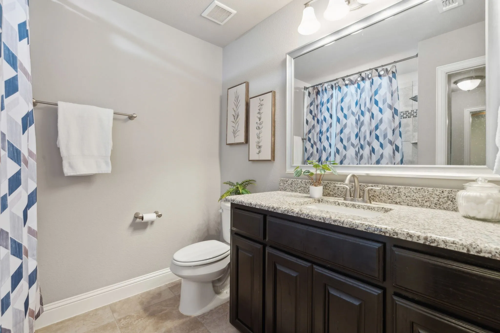 Single Family Residence For Sale in Collin County , 2610 Sunset Bay Lane, Nevada, Texas 75173, 4 Bedroom, 4 Bathroom, 3 Garage spaces, 3,982 Sqft, built in 2017, mls#21281776, Real Estate Agent in Nevada, Homes For Sale in Collin county, Homes For Sale in Nevada, Realtor in Nevada Texas, Real Estate Brokerage Independent Realty Texas, Luminita Cordes Realtor