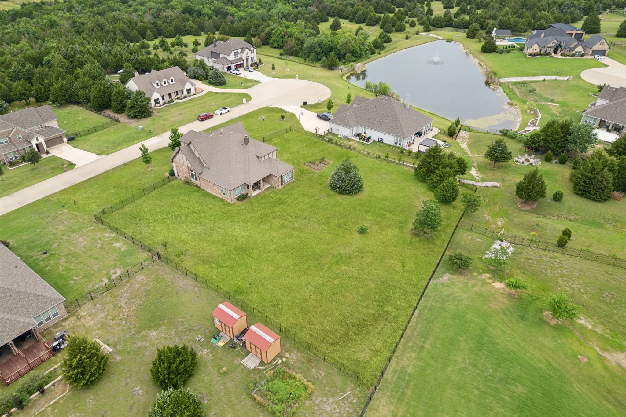 Single Family Residence For Sale in Collin County , 2610 Sunset Bay Lane, Nevada, Texas 75173, 4 Bedroom, 4 Bathroom, 3 Garage spaces, 3,982 Sqft, built in 2017, mls#21281776, Real Estate Agent in Nevada, Homes For Sale in Collin county, Homes For Sale in Nevada, Realtor in Nevada Texas, Real Estate Brokerage Independent Realty Texas, Luminita Cordes Realtor