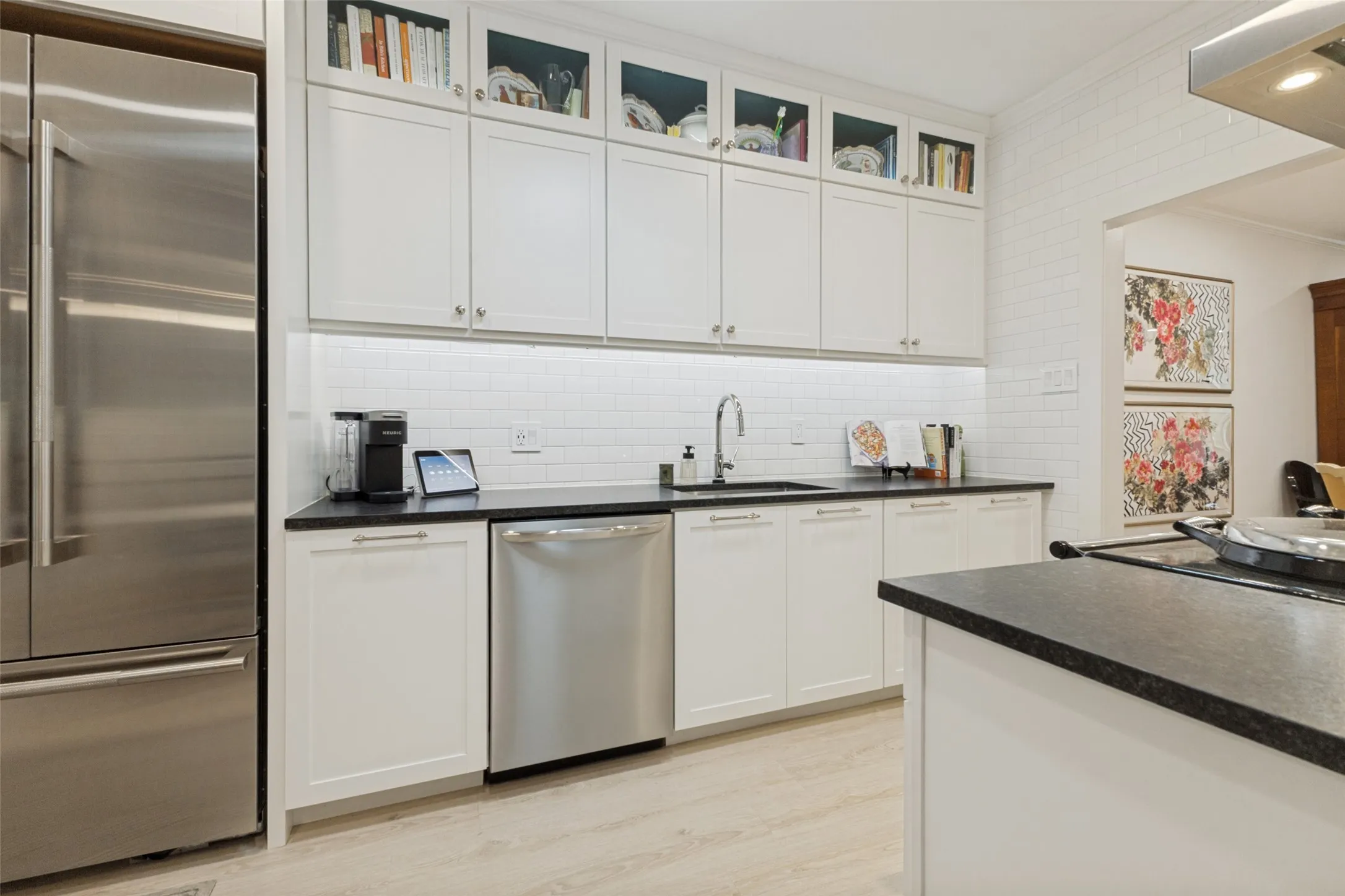 Condominium For Sale in Dallas County , 5820 Royal Lane, Dallas, Texas 75230, 2 Bedroom, 2 Bathroom, Garage spaces, 1,565 Sqft, built in 1969, mls#21279667, Real Estate Agent in Dallas, Homes For Sale in Dallas county, Homes For Sale in Dallas, Realtor in Dallas Texas, Real Estate Brokerage Independent Realty Texas, Luminita Cordes Realtor