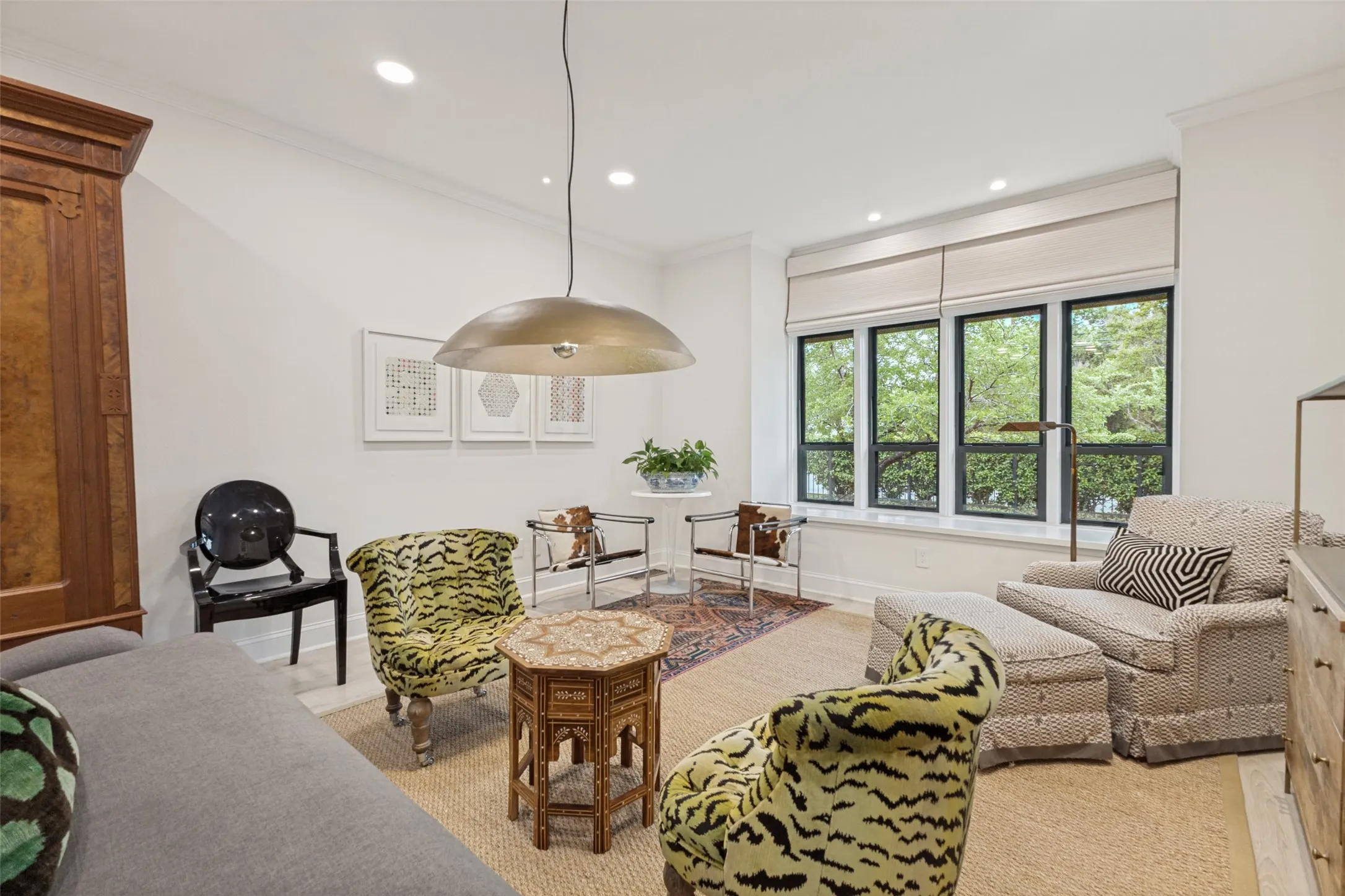 Condominium For Sale in Dallas County , 5820 Royal Lane, Dallas, Texas 75230, 2 Bedroom, 2 Bathroom, Garage spaces, 1,565 Sqft, built in 1969, mls#21279667, Real Estate Agent in Dallas, Homes For Sale in Dallas county, Homes For Sale in Dallas, Realtor in Dallas Texas, Real Estate Brokerage Independent Realty Texas, Luminita Cordes Realtor