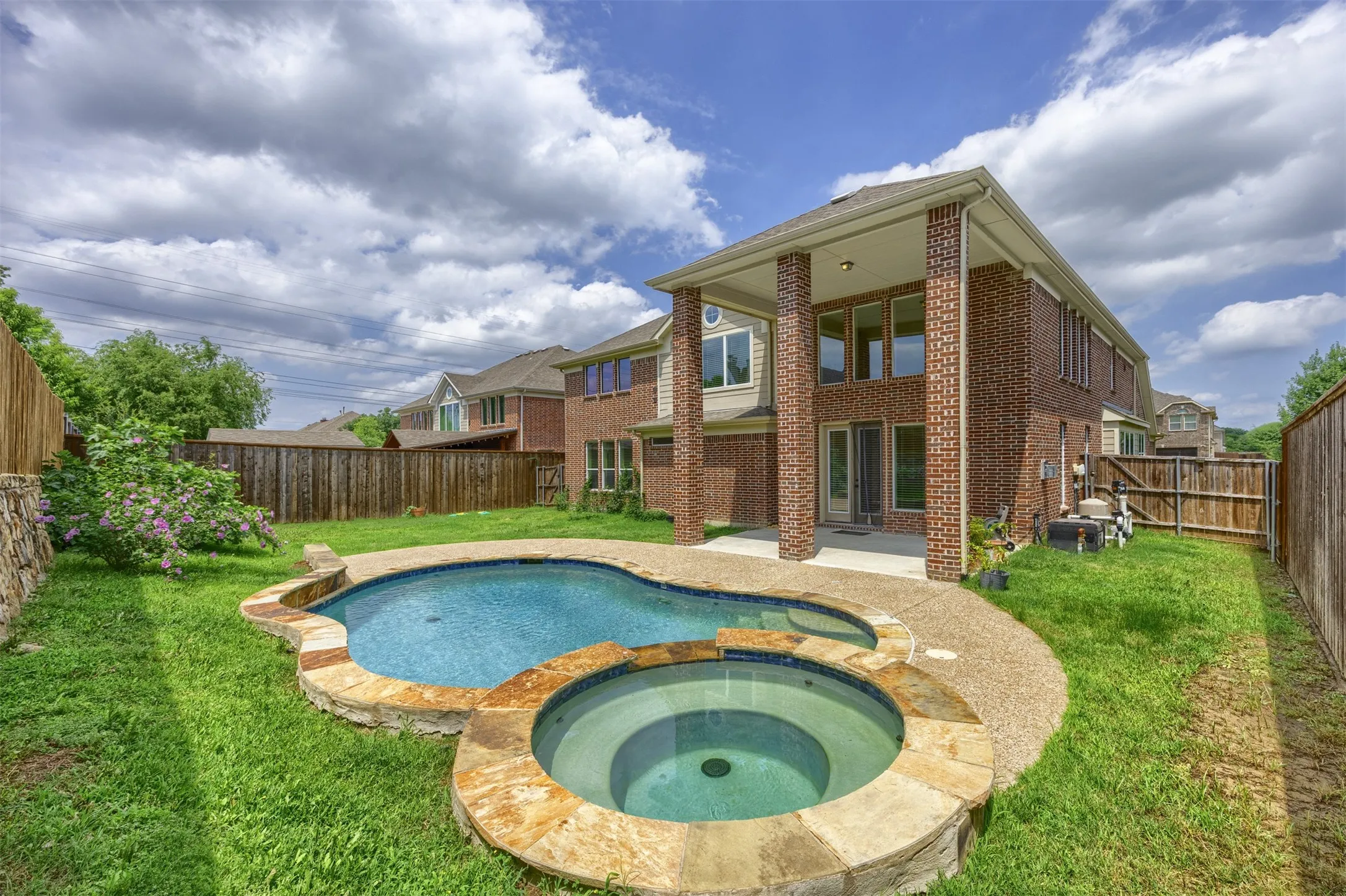 Single Family Residence For Sale in Collin County , 6425 Abbotsford Drive, Plano, Texas 75074, 5 Bedroom, 4 Bathroom, 2 Garage spaces, 3,831 Sqft, built in 2017, mls#21281074, Real Estate Agent in Plano, Homes For Sale in Collin county, Homes For Sale in Plano, Realtor in Plano Texas, Real Estate Brokerage Independent Realty Texas, Luminita Cordes Realtor