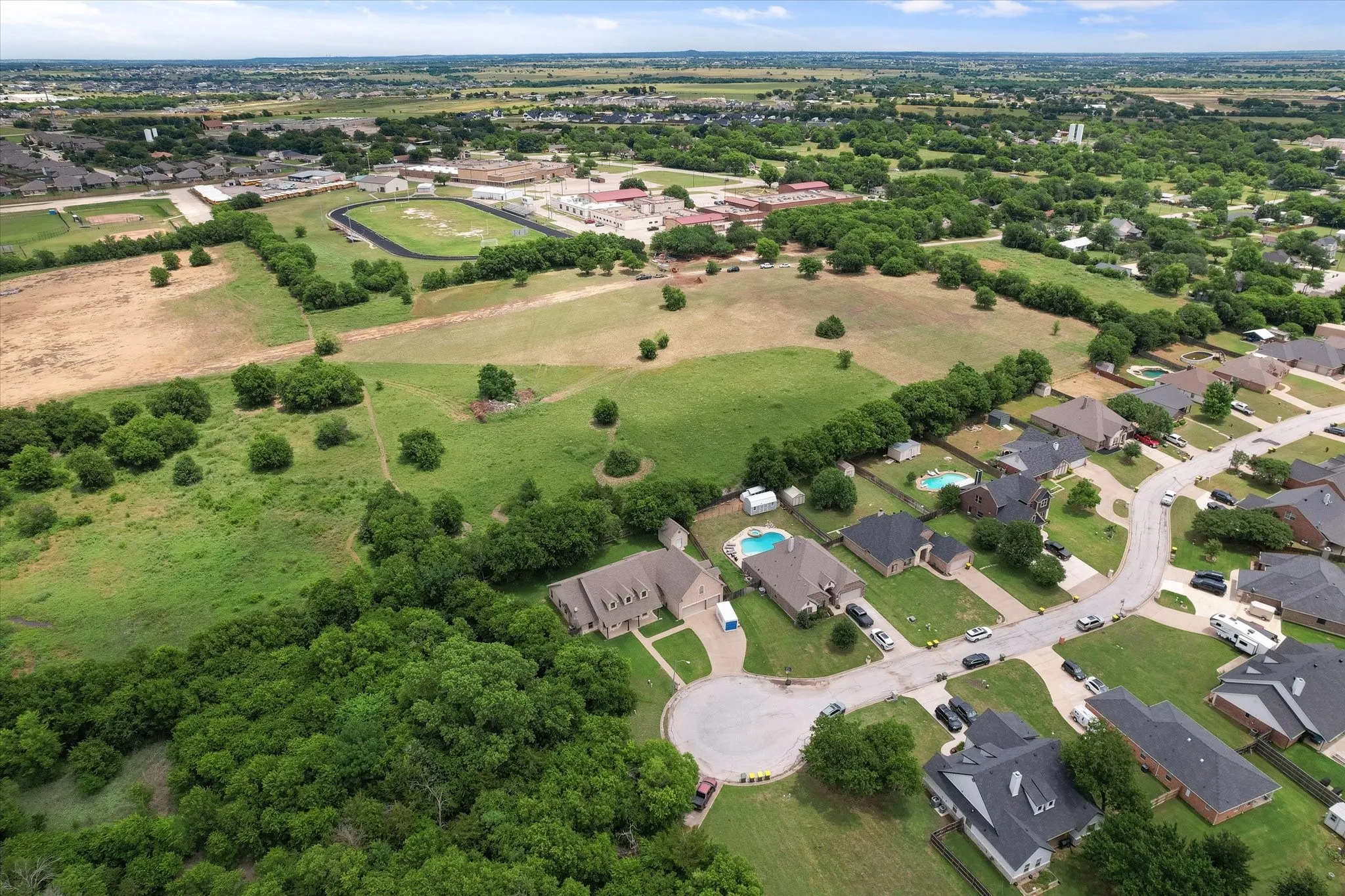 Single Family Residence For Sale in Johnson County , 548 Mckittrick Court, Godley, Texas 76044, 3 Bedroom, 3 Bathroom, 3 Garage spaces, 3,386 Sqft, built in 2011, mls#21280848, Real Estate Agent in Godley, Homes For Sale in Johnson county, Homes For Sale in Godley, Realtor in Godley Texas, Real Estate Brokerage Independent Realty Texas, Luminita Cordes Realtor