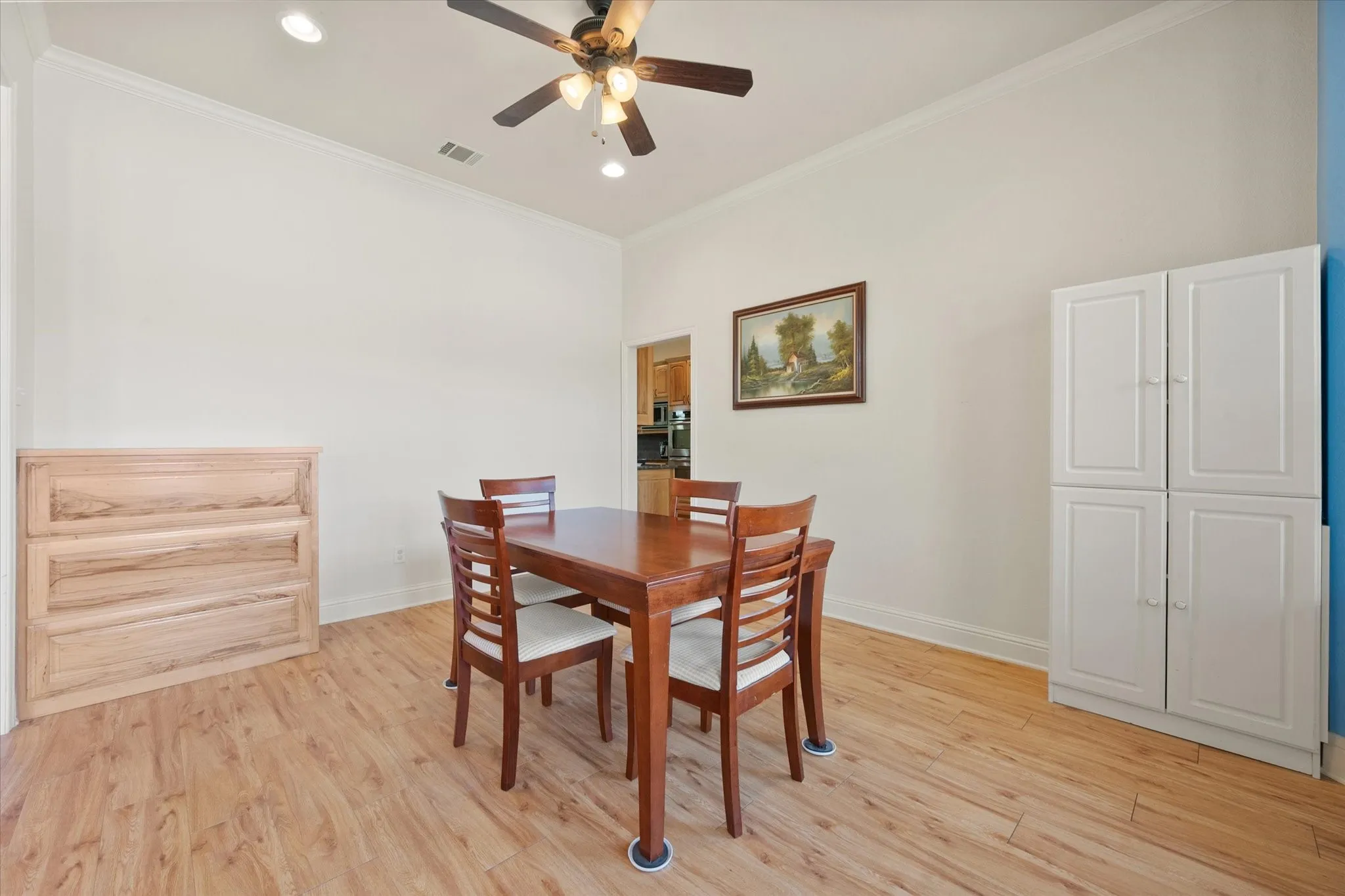 Single Family Residence For Sale in Johnson County , 548 Mckittrick Court, Godley, Texas 76044, 3 Bedroom, 3 Bathroom, 3 Garage spaces, 3,386 Sqft, built in 2011, mls#21280848, Real Estate Agent in Godley, Homes For Sale in Johnson county, Homes For Sale in Godley, Realtor in Godley Texas, Real Estate Brokerage Independent Realty Texas, Luminita Cordes Realtor