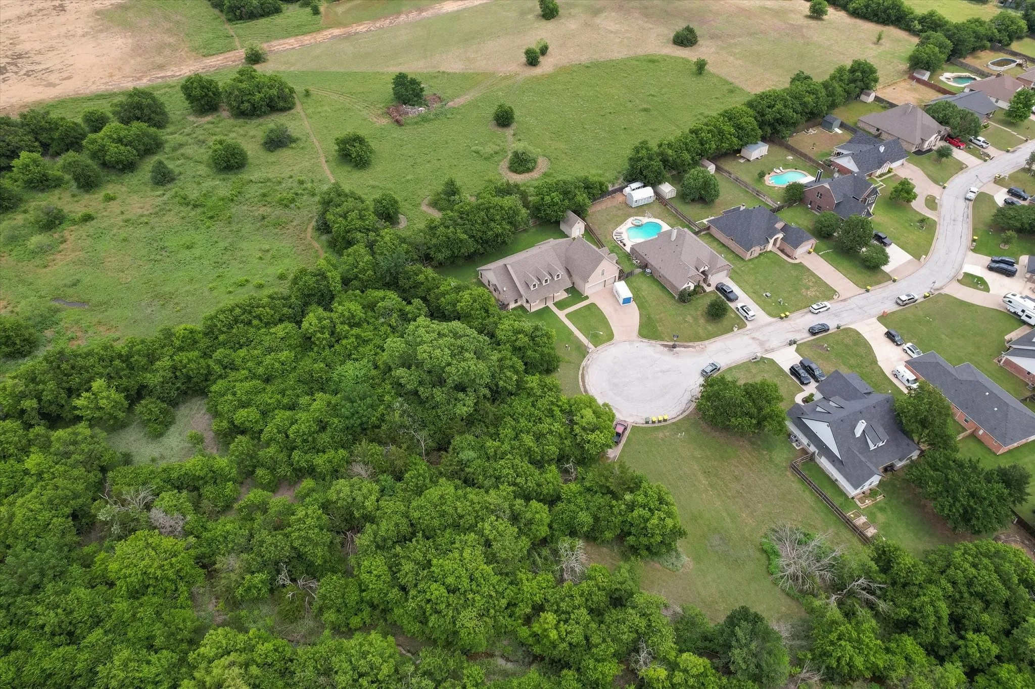 Single Family Residence For Sale in Johnson County , 548 Mckittrick Court, Godley, Texas 76044, 3 Bedroom, 3 Bathroom, 3 Garage spaces, 3,386 Sqft, built in 2011, mls#21280848, Real Estate Agent in Godley, Homes For Sale in Johnson county, Homes For Sale in Godley, Realtor in Godley Texas, Real Estate Brokerage Independent Realty Texas, Luminita Cordes Realtor