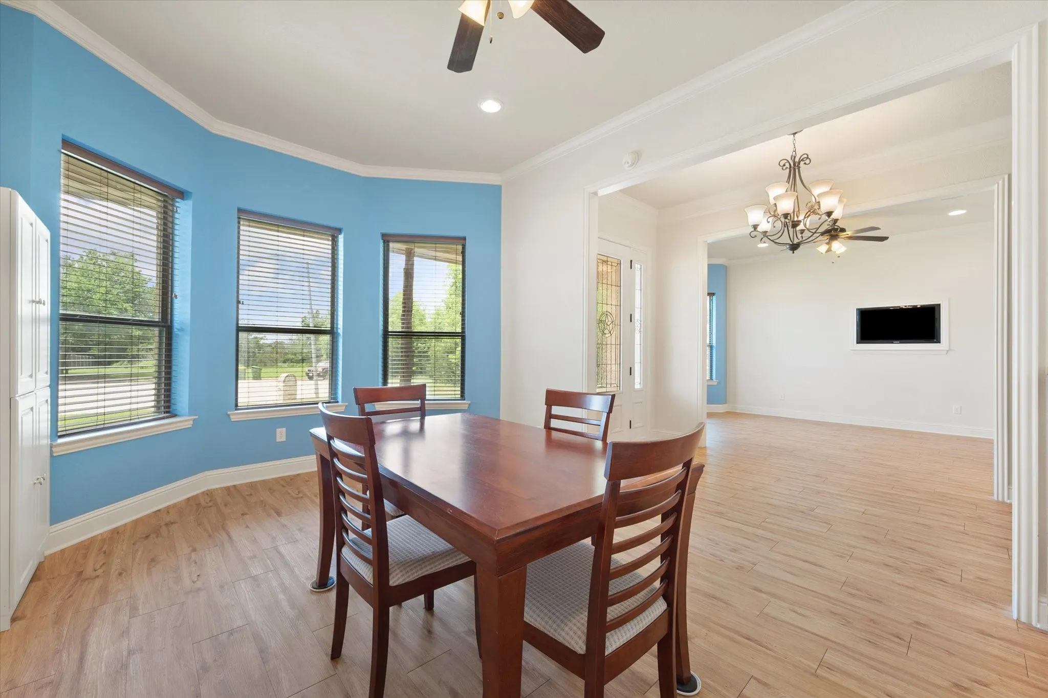 Single Family Residence For Sale in Johnson County , 548 Mckittrick Court, Godley, Texas 76044, 3 Bedroom, 3 Bathroom, 3 Garage spaces, 3,386 Sqft, built in 2011, mls#21280848, Real Estate Agent in Godley, Homes For Sale in Johnson county, Homes For Sale in Godley, Realtor in Godley Texas, Real Estate Brokerage Independent Realty Texas, Luminita Cordes Realtor