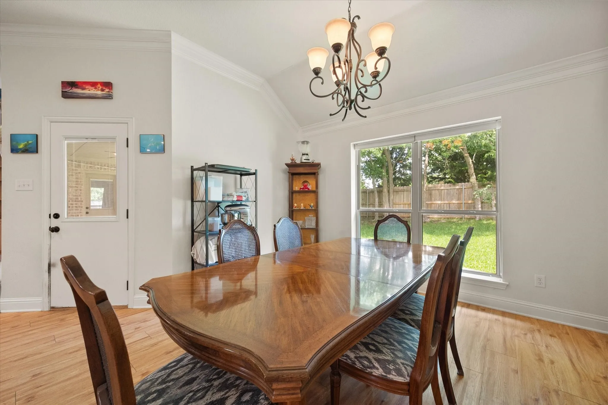 Single Family Residence For Sale in Johnson County , 548 Mckittrick Court, Godley, Texas 76044, 3 Bedroom, 3 Bathroom, 3 Garage spaces, 3,386 Sqft, built in 2011, mls#21280848, Real Estate Agent in Godley, Homes For Sale in Johnson county, Homes For Sale in Godley, Realtor in Godley Texas, Real Estate Brokerage Independent Realty Texas, Luminita Cordes Realtor