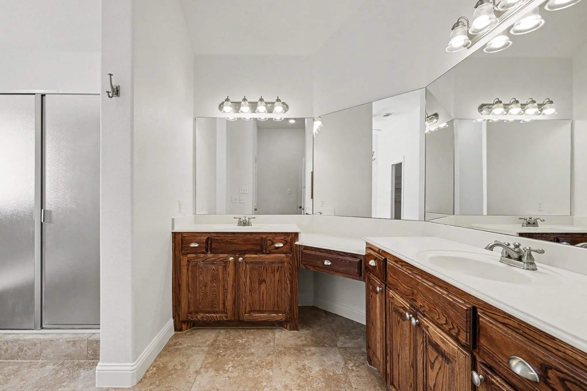Single Family Residence For Sale in Collin County , 9546 Lance Drive, Frisco, Texas 75035, 3 Bedroom, 2 Bathroom, 2 Garage spaces, 2,495 Sqft, built in 2011, mls#21276158, Real Estate Agent in Frisco, Homes For Sale in Collin county, Homes For Sale in Frisco, Realtor in Frisco Texas, Real Estate Brokerage Independent Realty Texas, Luminita Cordes Realtor