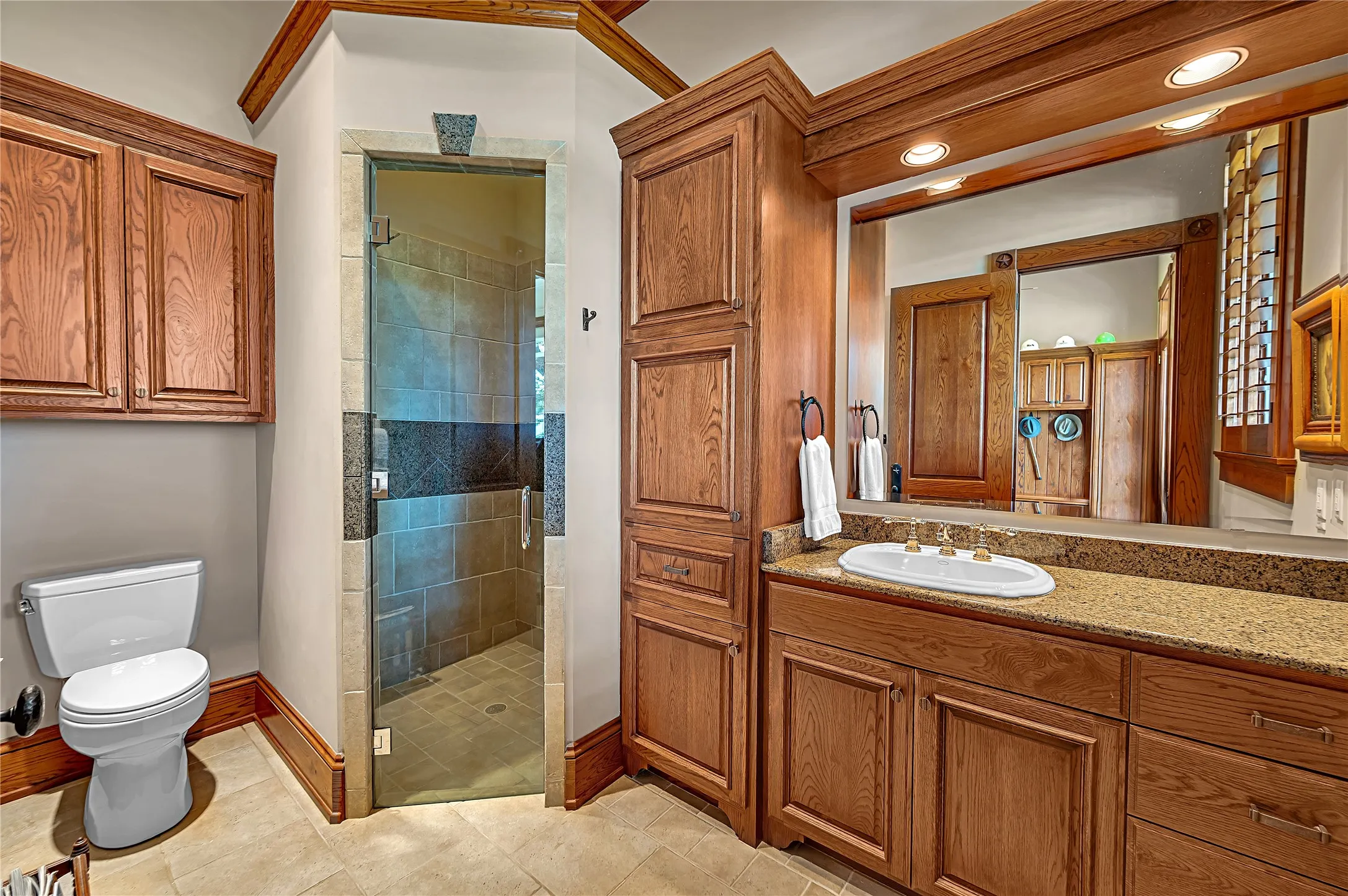 Farm For Sale in Bosque County , 8356 FM 219, Clifton, Texas 76634, 5 Bedrooms, 9 Bathrooms, 2 Garage spaces, 9,830 Sqft, built in 2002, Price $6,590,000, mls#21280622, Real Estate Agent in Clifton, Homes For Sale in Bosque county, Homes For Sale in Clifton, Realtor in Clifton Texas, Real Estate Brokerage Independent Realty Texas, Luminita Cordes Realtor