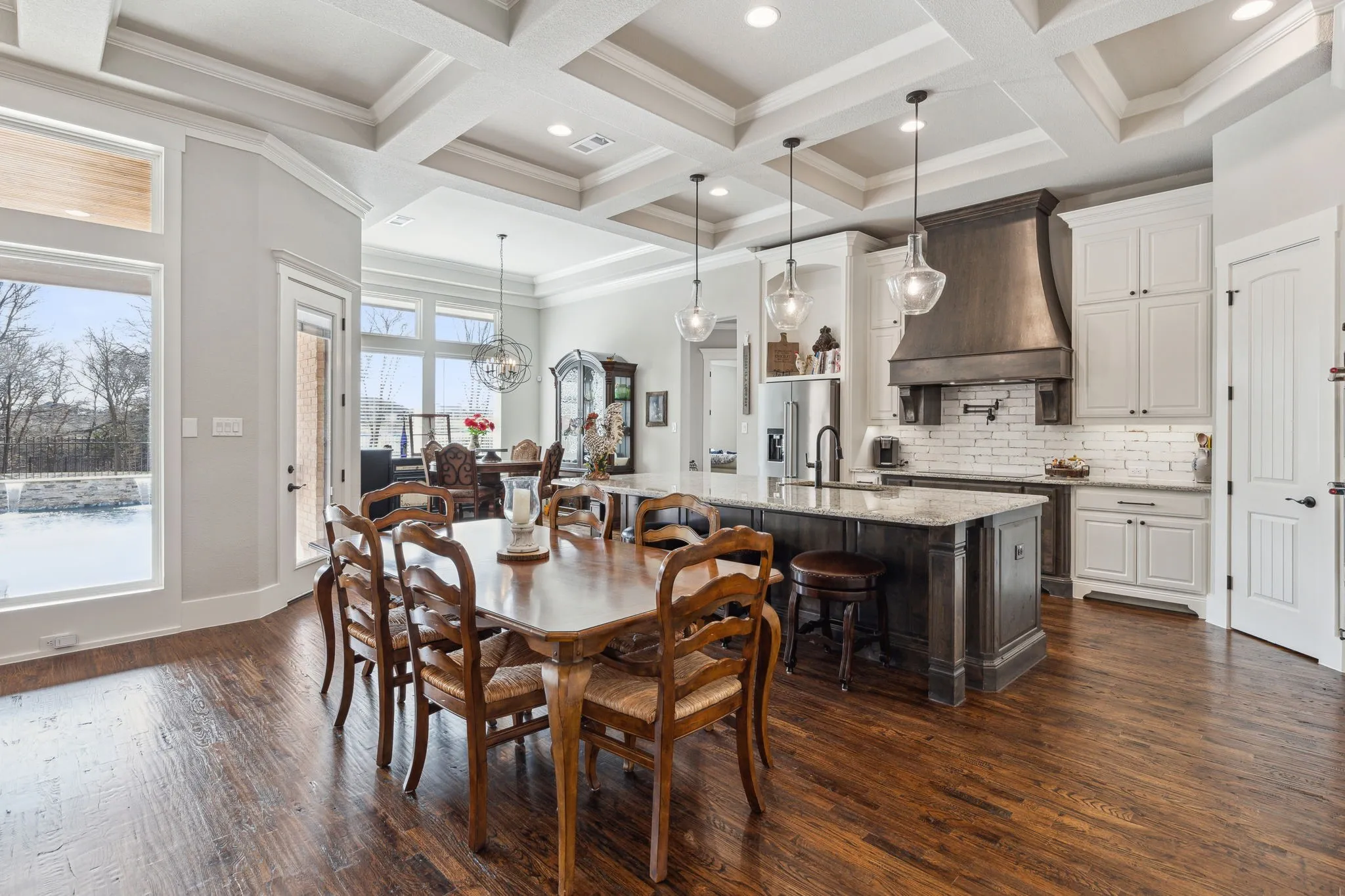 Single Family Residence For Sale in Collin County , 117 Delano Court, Weston, Texas 75009, 4 Bedroom, 4 Bathroom, 5 Garage spaces, 3,249 Sqft, built in 2021, mls#21281540, Real Estate Agent in Weston, Homes For Sale in Collin county, Homes For Sale in Weston, Realtor in Weston Texas, Real Estate Brokerage Independent Realty Texas, Luminita Cordes Realtor