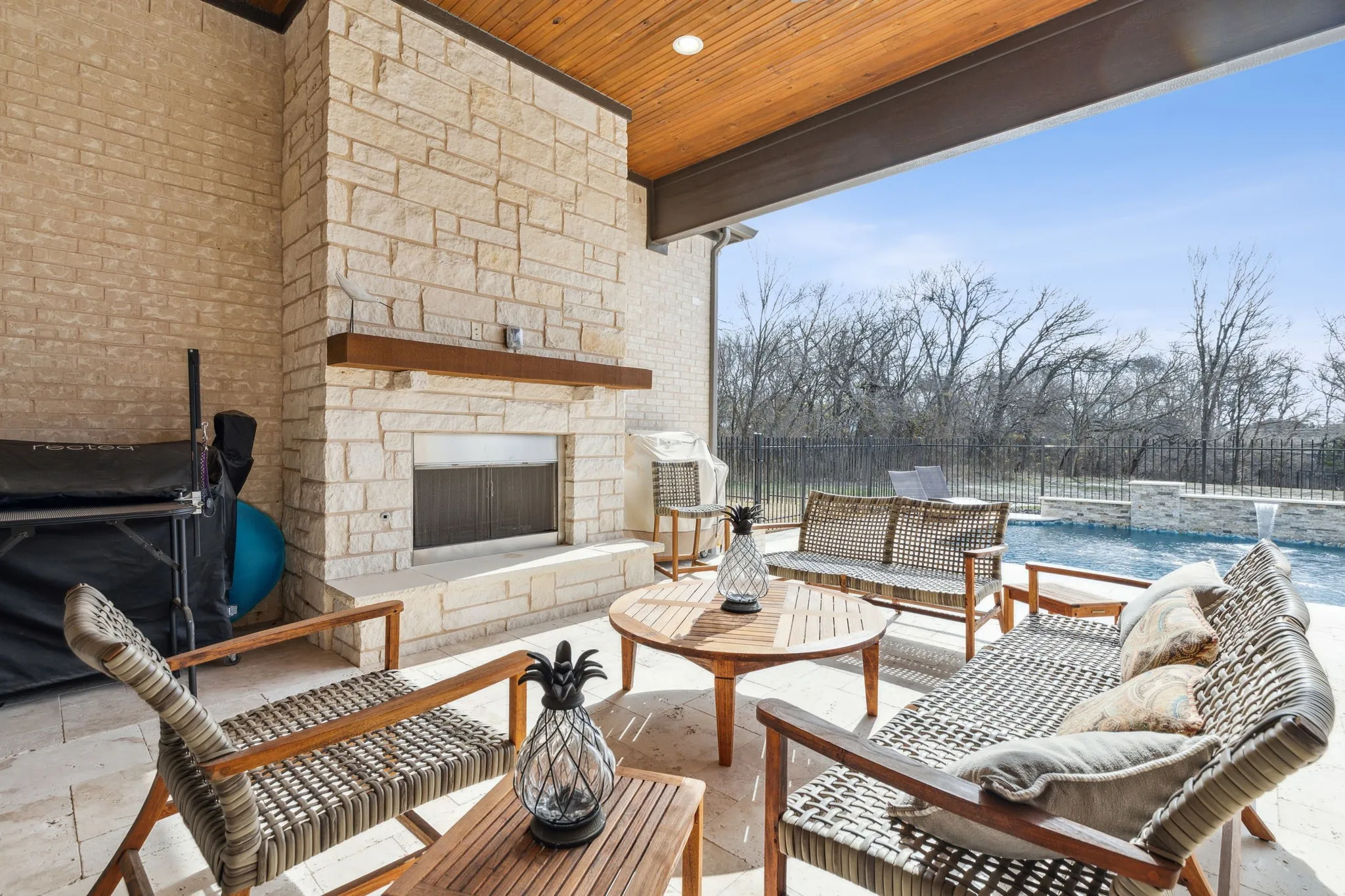 Single Family Residence For Sale in Collin County , 117 Delano Court, Weston, Texas 75009, 4 Bedroom, 4 Bathroom, 5 Garage spaces, 3,249 Sqft, built in 2021, mls#21281540, Real Estate Agent in Weston, Homes For Sale in Collin county, Homes For Sale in Weston, Realtor in Weston Texas, Real Estate Brokerage Independent Realty Texas, Luminita Cordes Realtor