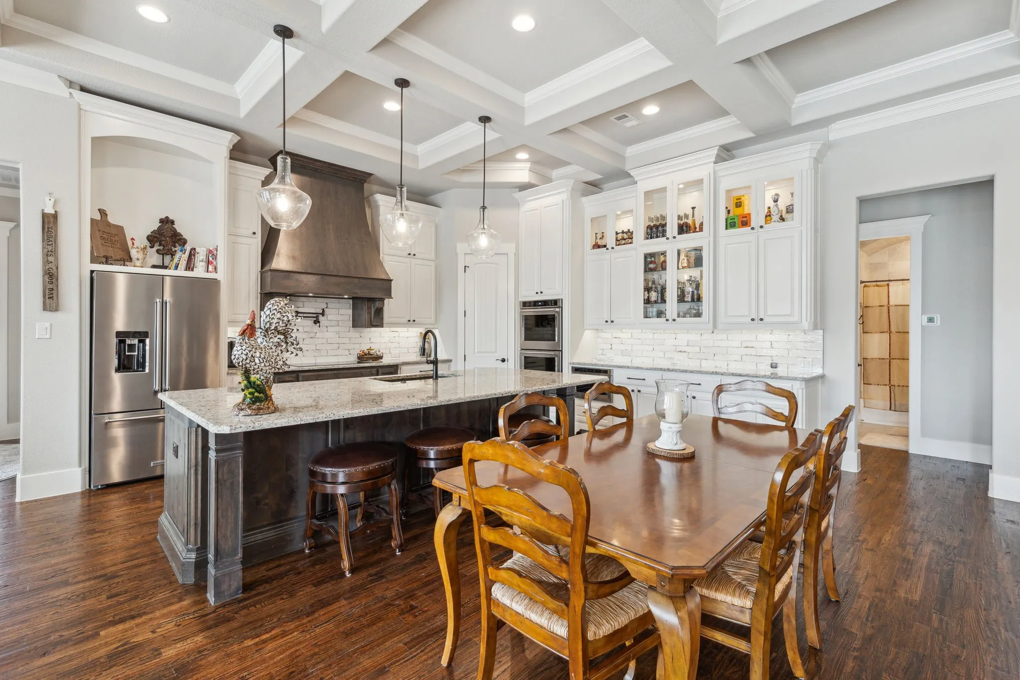 Single Family Residence For Sale in Collin County , 117 Delano Court, Weston, Texas 75009, 4 Bedroom, 4 Bathroom, 5 Garage spaces, 3,249 Sqft, built in 2021, mls#21281540, Real Estate Agent in Weston, Homes For Sale in Collin county, Homes For Sale in Weston, Realtor in Weston Texas, Real Estate Brokerage Independent Realty Texas, Luminita Cordes Realtor