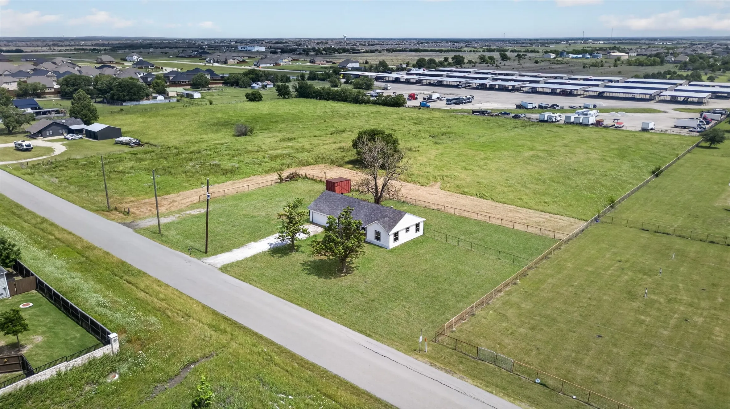 Office For Rent in Kaufman County , 10900 Reeder Lane, Forney, Texas 75126, 0, 0, Garage spaces, 0 Sqft, built in 1979, mls#21281864, Real Estate Agent in Forney, Homes For Rent in Kaufman county, Homes For Rent in Forney, Realtor in Forney Texas, Real Estate Brokerage Independent Realty Texas, Luminita Cordes Realtor