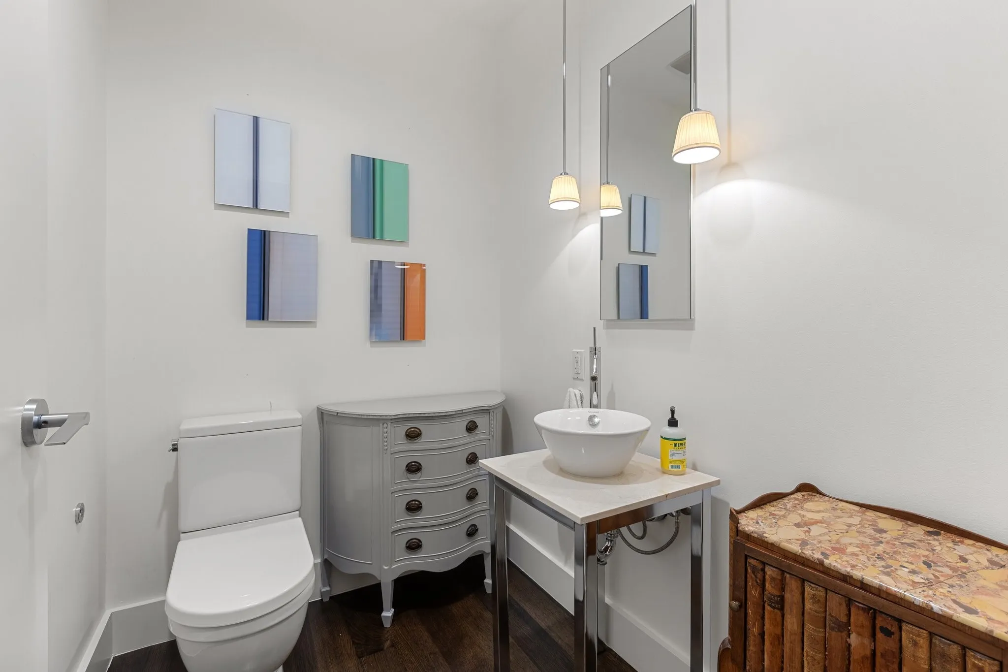 Condominium For Rent in Dallas County , 2200 Victory Avenue 1105, Dallas, Texas 75219, 1 Bedroom, 2 Bathrooms, 1 Garage spaces, 1,603 Sqft, built in 2007, Price $4,750, mls#21281446, Real Estate Agent in Dallas, Homes For Rent in Dallas county, Homes For Rent in Dallas, Realtor in Dallas Texas, Real Estate Brokerage Independent Realty Texas, Luminita Cordes Realtor