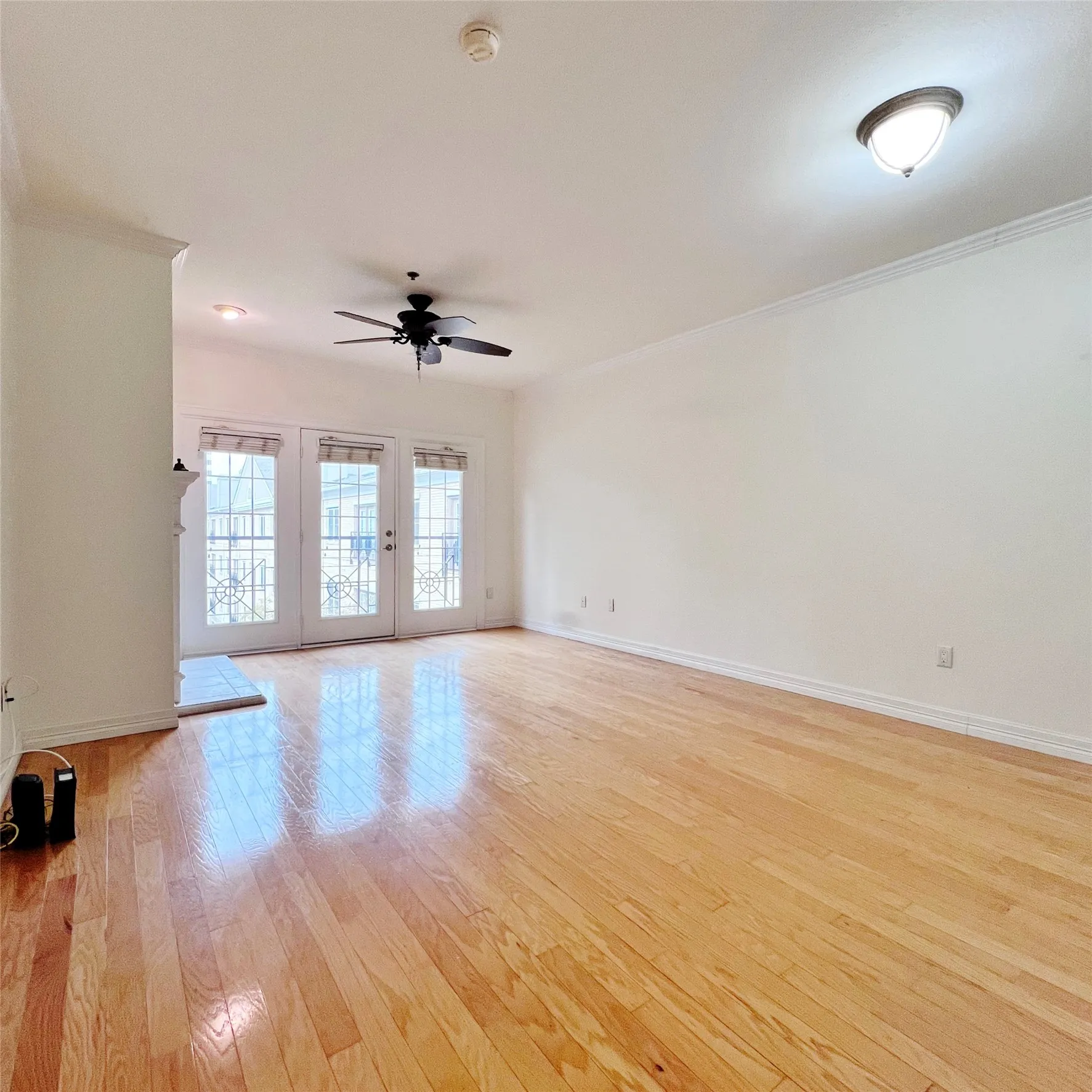 Condominium For Rent in Dallas County , 3400 Welborn Street 406, Dallas, Texas 75219, 1 Bedroom, 1 Bathroom, 1 Garage spaces, 758 Sqft, built in 1998, mls#21281778, Real Estate Agent in Dallas, Homes For Rent in Dallas county, Homes For Rent in Dallas, Realtor in Dallas Texas, Real Estate Brokerage Independent Realty Texas, Luminita Cordes Realtor