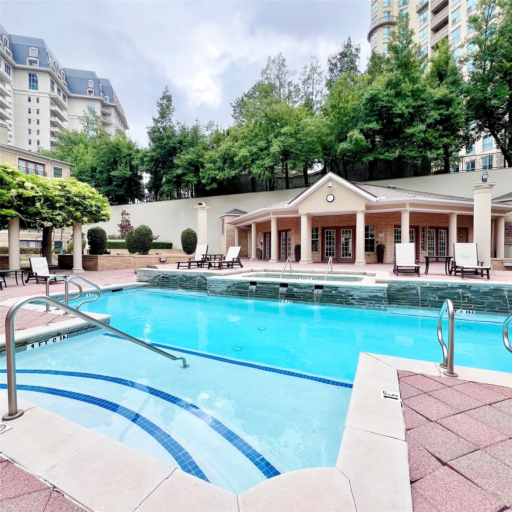 Condominium For Rent in Dallas County , 3400 Welborn Street 406, Dallas, Texas 75219, 1 Bedroom, 1 Bathroom, 1 Garage spaces, 758 Sqft, built in 1998, mls#21281778, Real Estate Agent in Dallas, Homes For Rent in Dallas county, Homes For Rent in Dallas, Realtor in Dallas Texas, Real Estate Brokerage Independent Realty Texas, Luminita Cordes Realtor