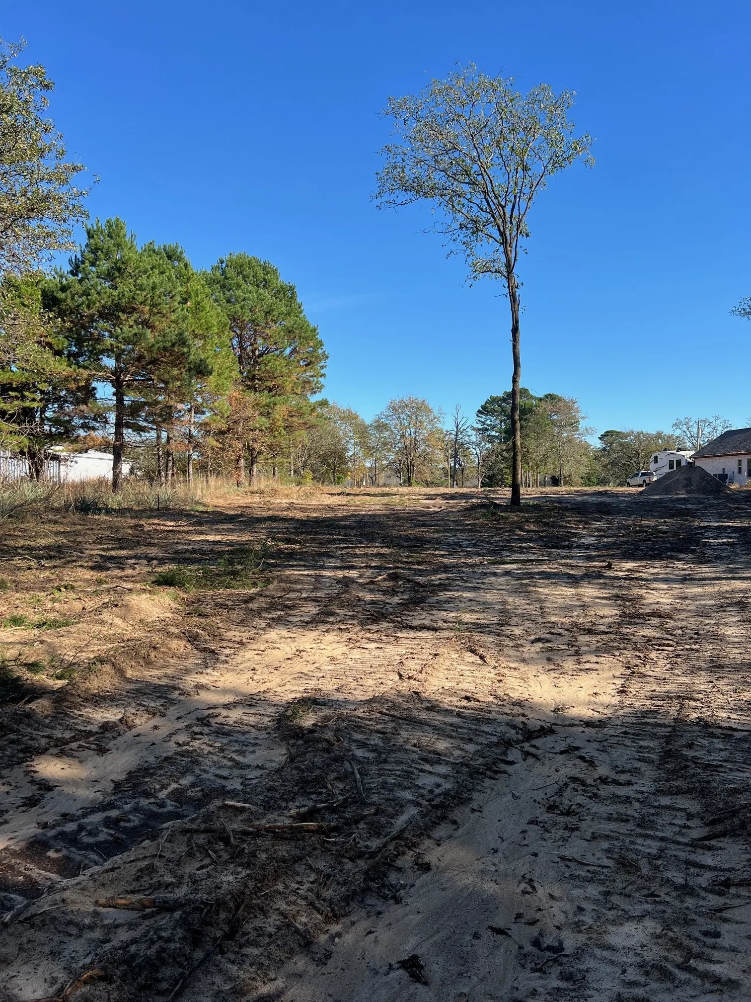 Unimproved Land For Sale in Smith County , 19417 Fm 1804, Lindale, Texas 75771, 0, 0, Garage spaces, 0 Sqft, built in 0, Price $120,000, mls#21281908, Real Estate Agent in Lindale, Homes For Sale in Smith county, Homes For Sale in Lindale, Realtor in Lindale Texas, Real Estate Brokerage Independent Realty Texas, Luminita Cordes Realtor