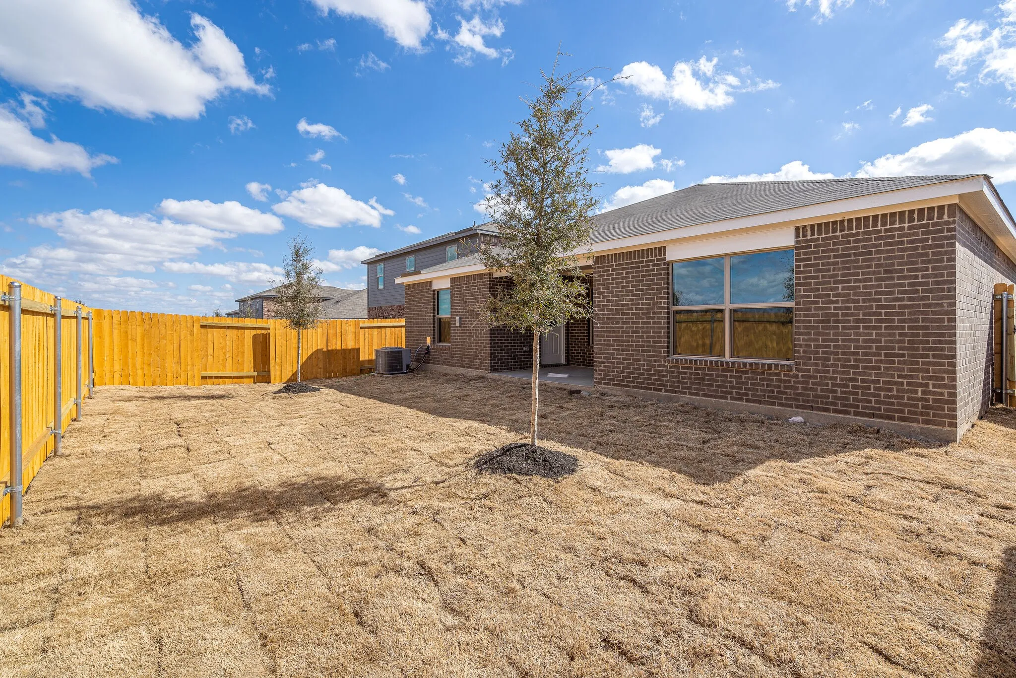 Single Family Residence For Rent in Dallas County , 639 Arlington Park Court, Seagoville, Texas 75159, 4 Bedrooms, 2 Bathrooms, 2 Garage spaces, 2,006 Sqft, built in 2021, Price $2,299, mls#21280974, Real Estate Agent in Seagoville, Homes For Rent in Dallas county, Homes For Rent in Seagoville, Realtor in Seagoville Texas, Real Estate Brokerage Independent Realty Texas, Luminita Cordes Realtor
