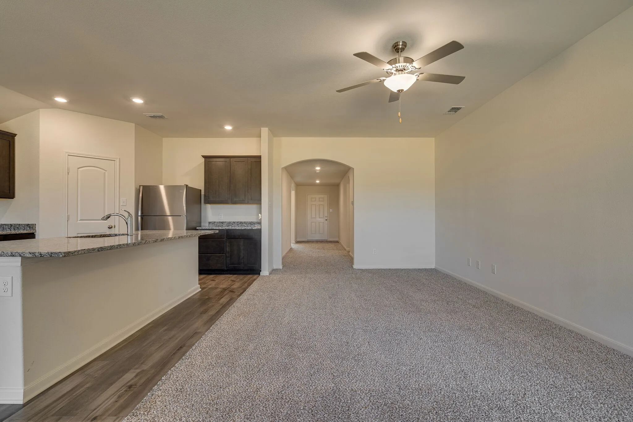 Single Family Residence For Rent in Dallas County , 639 Arlington Park Court, Seagoville, Texas 75159, 4 Bedrooms, 2 Bathrooms, 2 Garage spaces, 2,006 Sqft, built in 2021, Price $2,299, mls#21280974, Real Estate Agent in Seagoville, Homes For Rent in Dallas county, Homes For Rent in Seagoville, Realtor in Seagoville Texas, Real Estate Brokerage Independent Realty Texas, Luminita Cordes Realtor