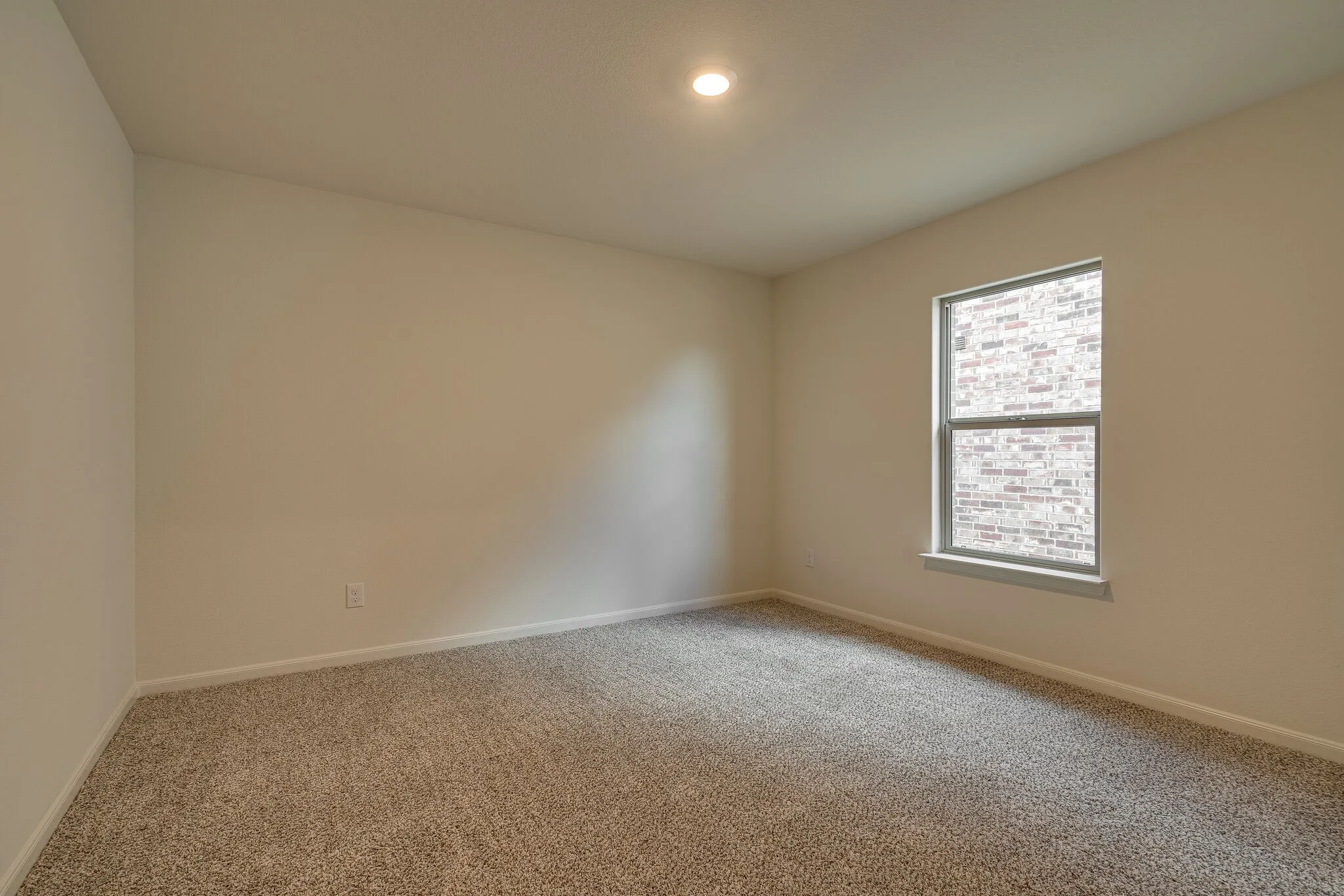 Single Family Residence For Rent in Dallas County , 639 Arlington Park Court, Seagoville, Texas 75159, 4 Bedrooms, 2 Bathrooms, 2 Garage spaces, 2,006 Sqft, built in 2021, Price $2,299, mls#21280974, Real Estate Agent in Seagoville, Homes For Rent in Dallas county, Homes For Rent in Seagoville, Realtor in Seagoville Texas, Real Estate Brokerage Independent Realty Texas, Luminita Cordes Realtor