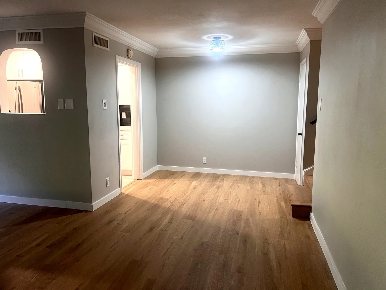 Condominium For Sale in Tarrant County , 506 E Avenue J A, Grand Prairie, Texas 75050, 2 Bedroom, 2 Bathroom, Garage spaces, 1,156 Sqft, built in 1968, mls#21281936, Real Estate Agent in Grand Prairie, Homes For Sale in Tarrant county, Homes For Sale in Grand Prairie, Realtor in Grand Prairie Texas, Real Estate Brokerage Independent Realty Texas, Luminita Cordes Realtor