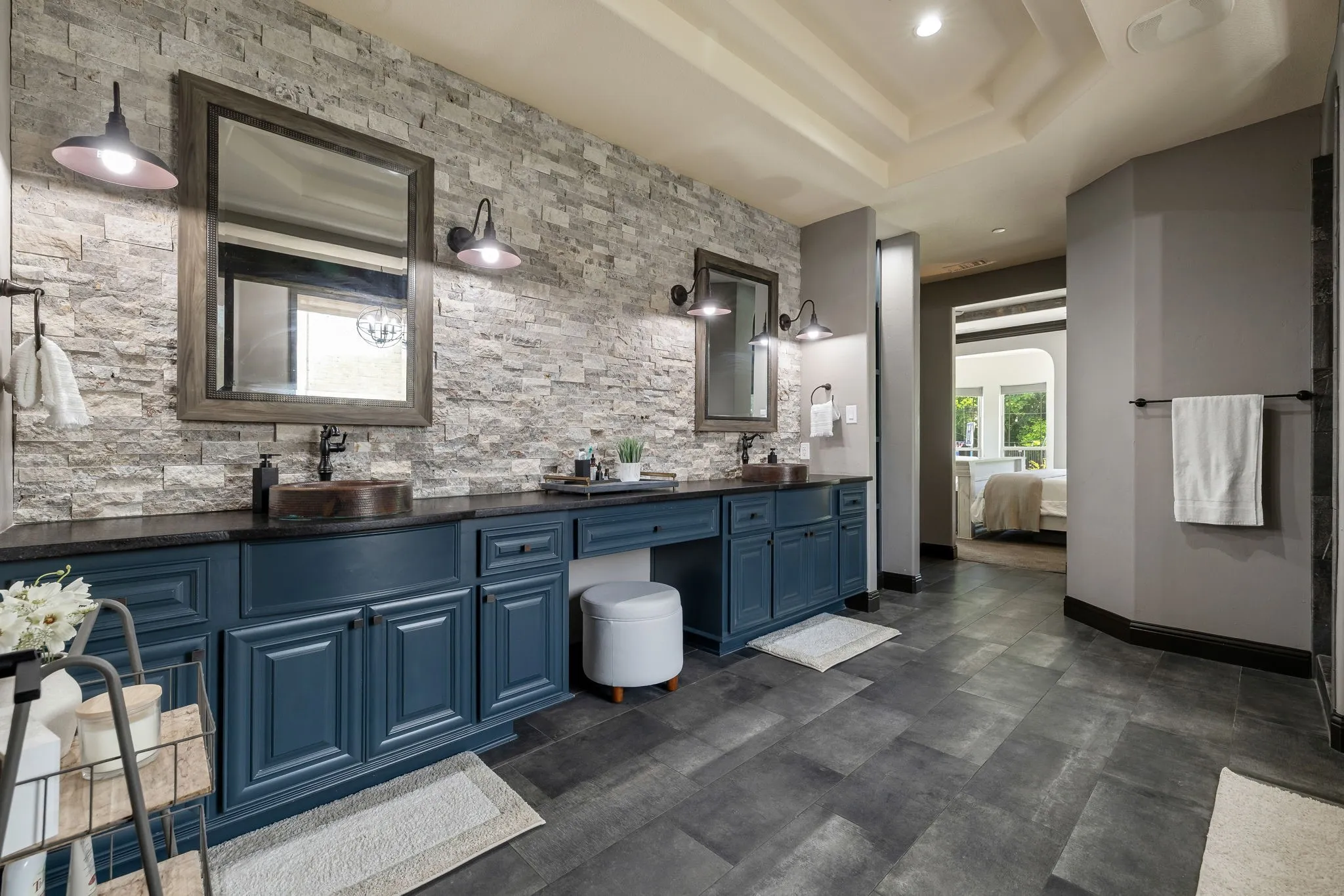 Single Family Residence For Sale in Collin County , 1545 Sara Cove, Lucas, Texas 75002, 6 Bedroom, 6 Bathroom, 4 Garage spaces, 6,481 Sqft, built in 2015, mls#21281760, Real Estate Agent in Lucas, Homes For Sale in Collin county, Homes For Sale in Lucas, Realtor in Lucas Texas, Real Estate Brokerage Independent Realty Texas, Luminita Cordes Realtor