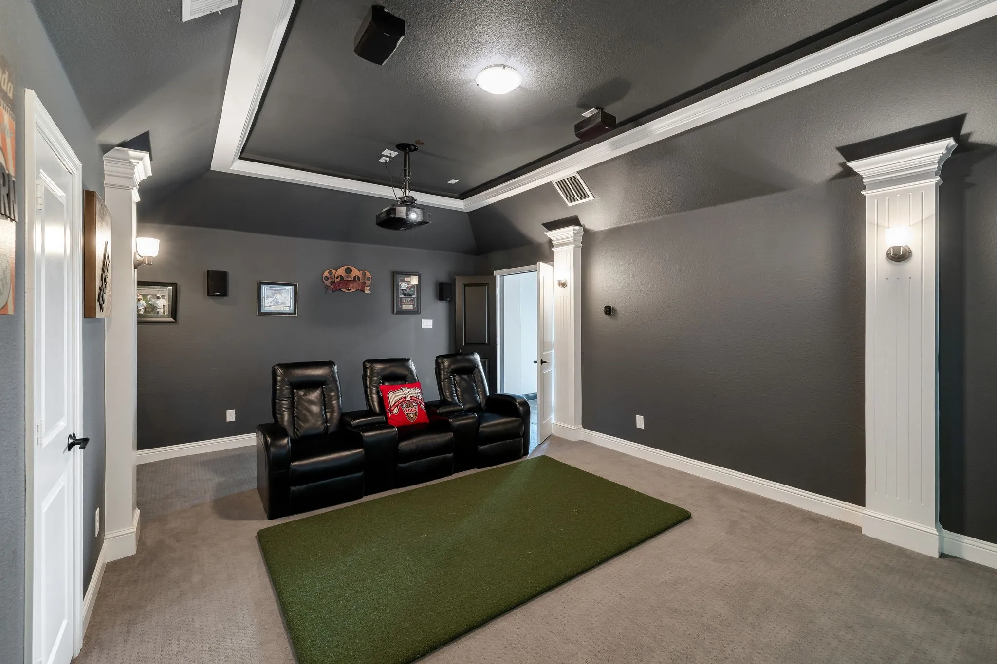 Single Family Residence For Sale in Collin County , 1545 Sara Cove, Lucas, Texas 75002, 6 Bedroom, 6 Bathroom, 4 Garage spaces, 6,481 Sqft, built in 2015, mls#21281760, Real Estate Agent in Lucas, Homes For Sale in Collin county, Homes For Sale in Lucas, Realtor in Lucas Texas, Real Estate Brokerage Independent Realty Texas, Luminita Cordes Realtor