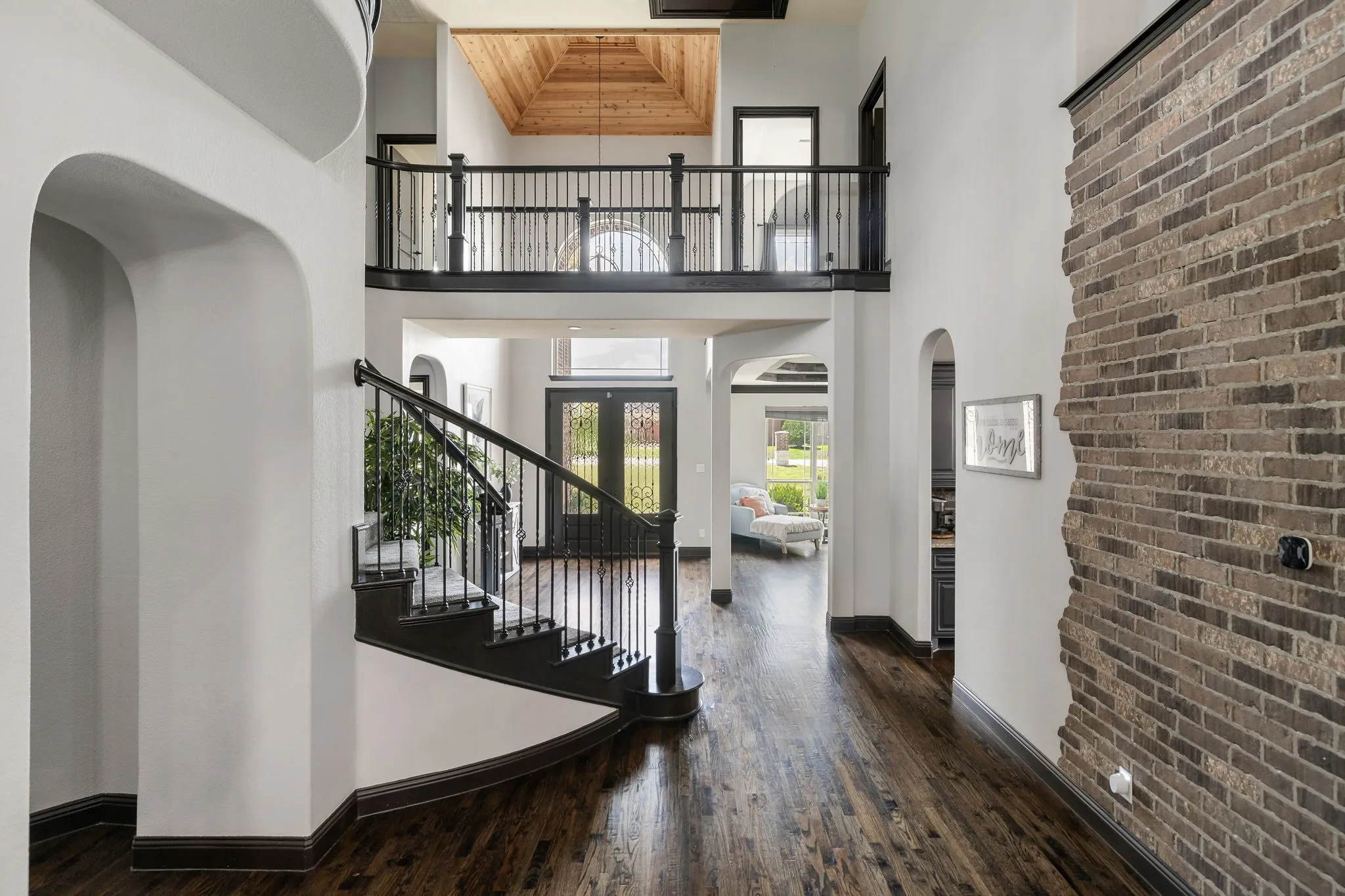 Single Family Residence For Sale in Collin County , 1545 Sara Cove, Lucas, Texas 75002, 6 Bedroom, 6 Bathroom, 4 Garage spaces, 6,481 Sqft, built in 2015, mls#21281760, Real Estate Agent in Lucas, Homes For Sale in Collin county, Homes For Sale in Lucas, Realtor in Lucas Texas, Real Estate Brokerage Independent Realty Texas, Luminita Cordes Realtor