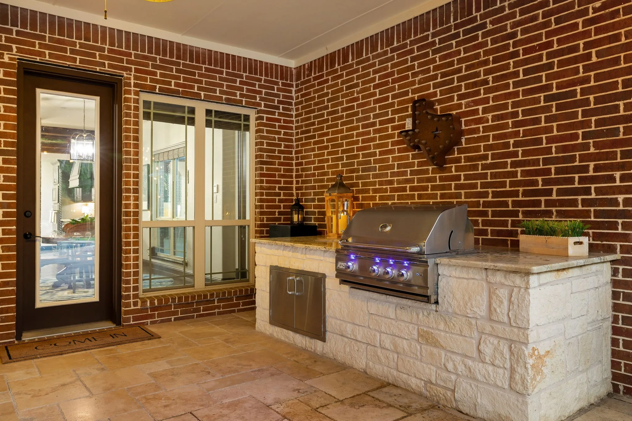 Single Family Residence For Sale in Collin County , 1545 Sara Cove, Lucas, Texas 75002, 6 Bedroom, 6 Bathroom, 4 Garage spaces, 6,481 Sqft, built in 2015, mls#21281760, Real Estate Agent in Lucas, Homes For Sale in Collin county, Homes For Sale in Lucas, Realtor in Lucas Texas, Real Estate Brokerage Independent Realty Texas, Luminita Cordes Realtor