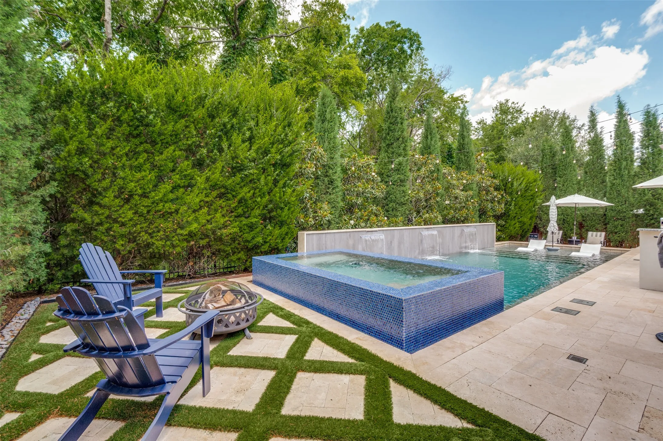 Single Family Residence For Sale in Collin County , 8025 Shackelford Drive, Frisco, Texas 75035, 5 Bedroom, 6 Bathroom, 3 Garage spaces, 4,325 Sqft, built in 2015, mls#21281123, Real Estate Agent in Frisco, Homes For Sale in Collin county, Homes For Sale in Frisco, Realtor in Frisco Texas, Real Estate Brokerage Independent Realty Texas, Luminita Cordes Realtor