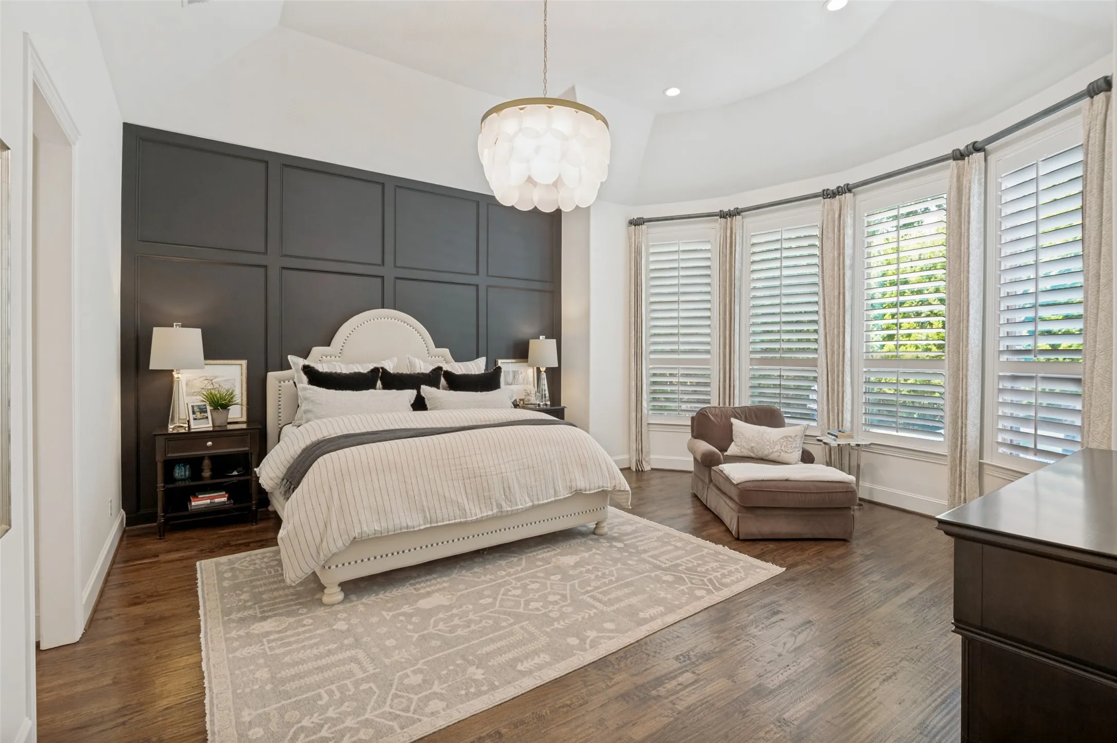 Single Family Residence For Sale in Collin County , 8025 Shackelford Drive, Frisco, Texas 75035, 5 Bedroom, 6 Bathroom, 3 Garage spaces, 4,325 Sqft, built in 2015, mls#21281123, Real Estate Agent in Frisco, Homes For Sale in Collin county, Homes For Sale in Frisco, Realtor in Frisco Texas, Real Estate Brokerage Independent Realty Texas, Luminita Cordes Realtor