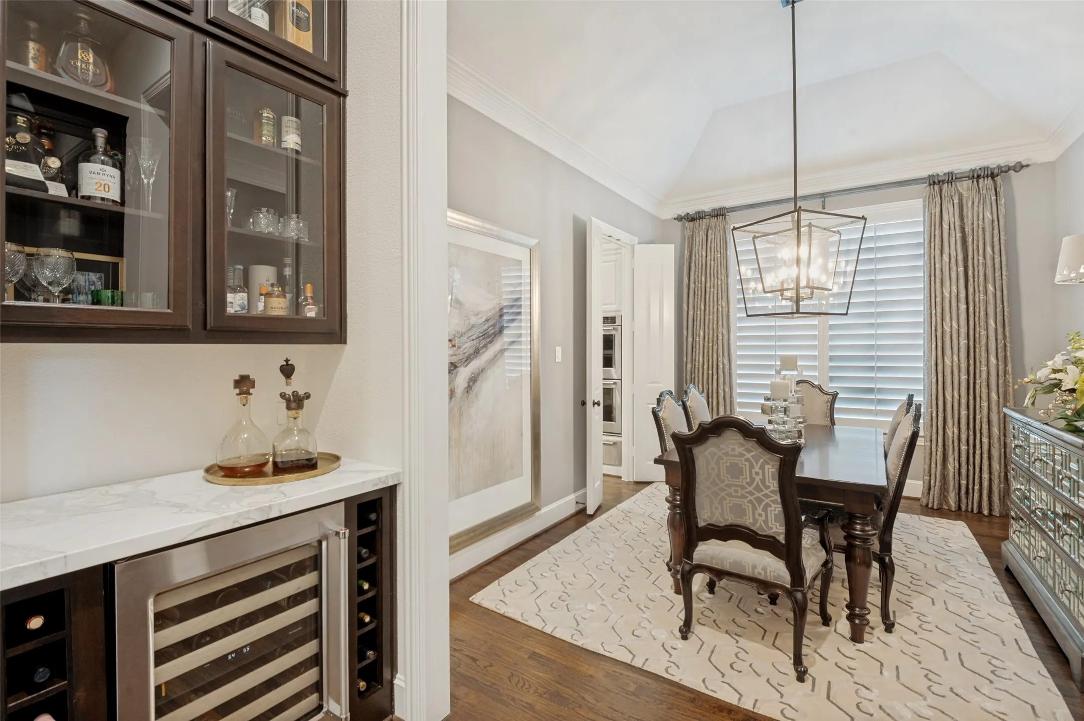 Single Family Residence For Sale in Collin County , 8025 Shackelford Drive, Frisco, Texas 75035, 5 Bedroom, 6 Bathroom, 3 Garage spaces, 4,325 Sqft, built in 2015, mls#21281123, Real Estate Agent in Frisco, Homes For Sale in Collin county, Homes For Sale in Frisco, Realtor in Frisco Texas, Real Estate Brokerage Independent Realty Texas, Luminita Cordes Realtor