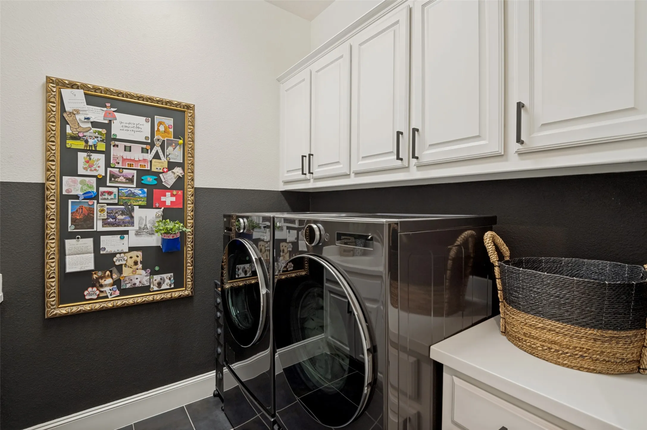 Single Family Residence For Sale in Collin County , 8025 Shackelford Drive, Frisco, Texas 75035, 5 Bedroom, 6 Bathroom, 3 Garage spaces, 4,325 Sqft, built in 2015, mls#21281123, Real Estate Agent in Frisco, Homes For Sale in Collin county, Homes For Sale in Frisco, Realtor in Frisco Texas, Real Estate Brokerage Independent Realty Texas, Luminita Cordes Realtor