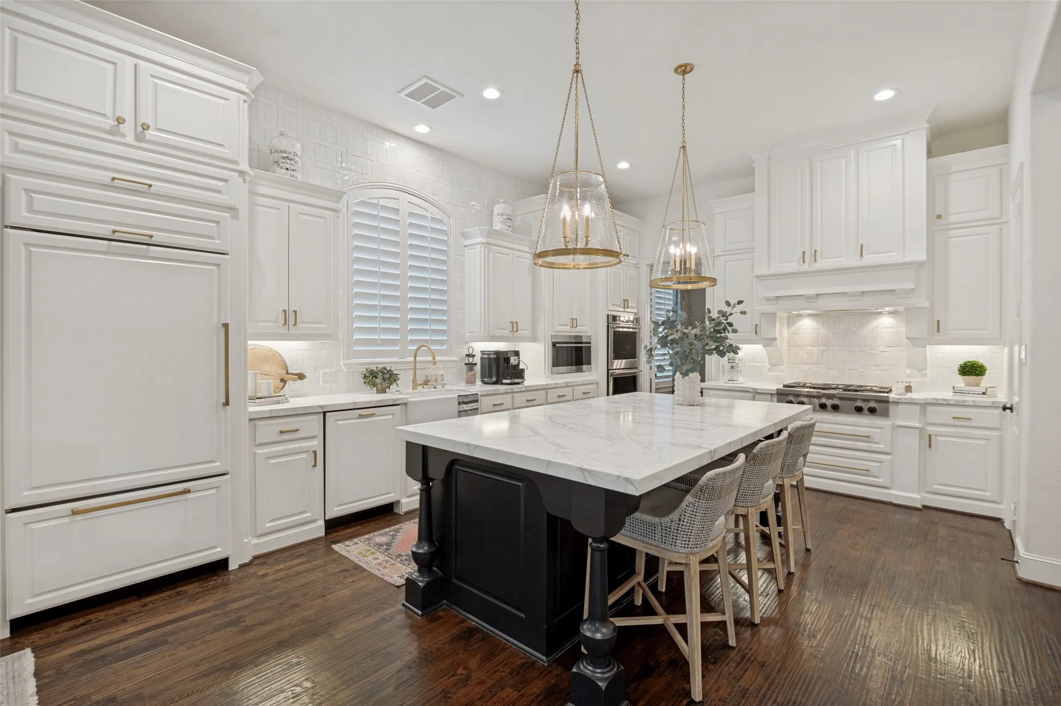 Single Family Residence For Sale in Collin County , 8025 Shackelford Drive, Frisco, Texas 75035, 5 Bedroom, 6 Bathroom, 3 Garage spaces, 4,325 Sqft, built in 2015, mls#21281123, Real Estate Agent in Frisco, Homes For Sale in Collin county, Homes For Sale in Frisco, Realtor in Frisco Texas, Real Estate Brokerage Independent Realty Texas, Luminita Cordes Realtor