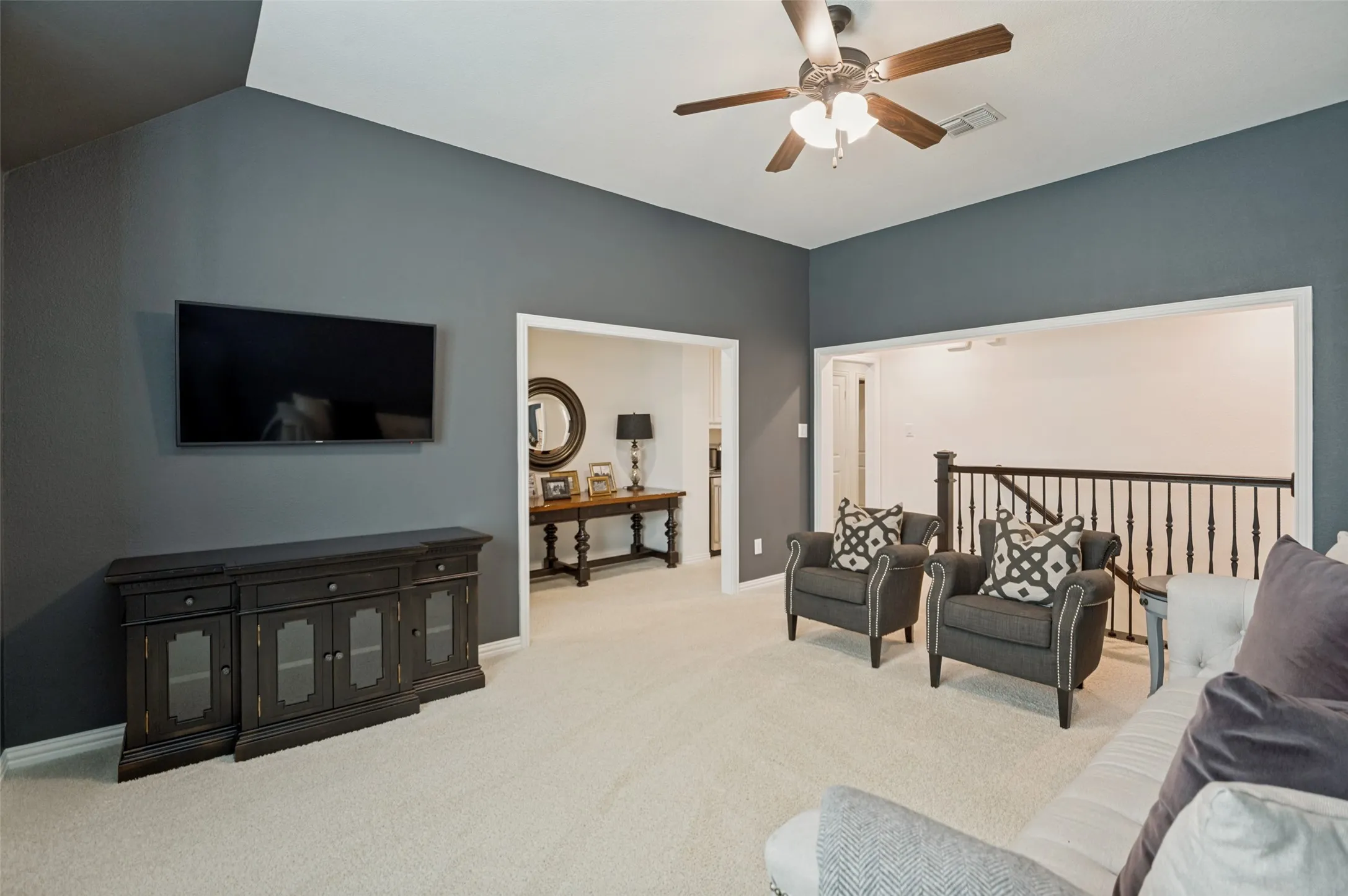 Single Family Residence For Sale in Collin County , 8025 Shackelford Drive, Frisco, Texas 75035, 5 Bedroom, 6 Bathroom, 3 Garage spaces, 4,325 Sqft, built in 2015, mls#21281123, Real Estate Agent in Frisco, Homes For Sale in Collin county, Homes For Sale in Frisco, Realtor in Frisco Texas, Real Estate Brokerage Independent Realty Texas, Luminita Cordes Realtor
