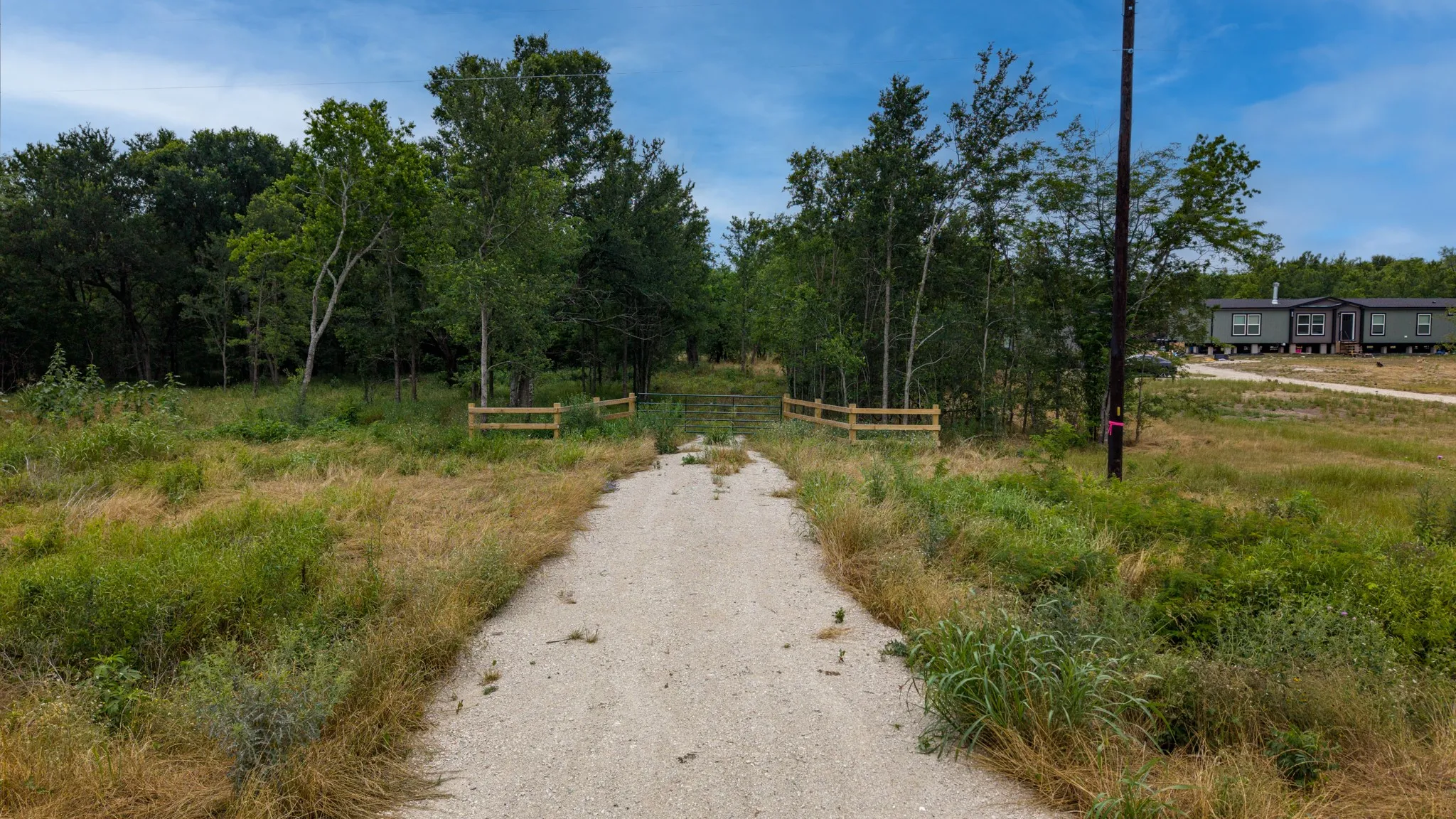 Unimproved Land For Sale in Kaufman County , TBD County Road 4061, Kemp, Texas 75143, 0, 0, Garage spaces, 0 Sqft, built in 0, Price $159,000, mls#21281932, Real Estate Agent in Kemp, Homes For Sale in Kaufman county, Homes For Sale in Kemp, Realtor in Kemp Texas, Real Estate Brokerage Independent Realty Texas, Luminita Cordes Realtor