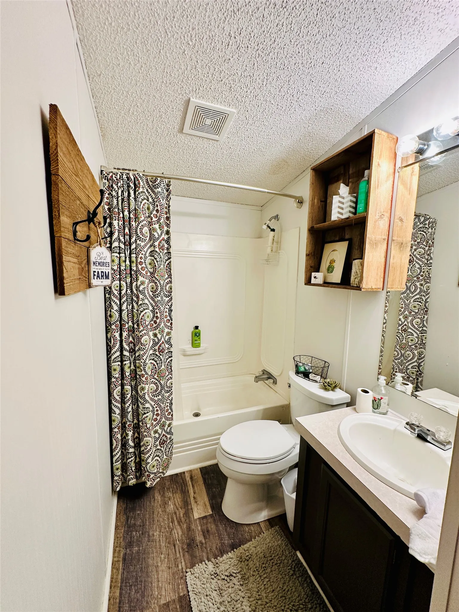 Mobile Home For Sale in Callahan County , 12264 County Road 404, Cross Plains, Texas 76443, 4 Bedroom, 2 Bathroom, Garage spaces, 1,904 Sqft, built in 1997, mls#21280107, Real Estate Agent in Cross Plains, Homes For Sale in Callahan county, Homes For Sale in Cross Plains, Realtor in Cross Plains Texas, Real Estate Brokerage Independent Realty Texas, Luminita Cordes Realtor