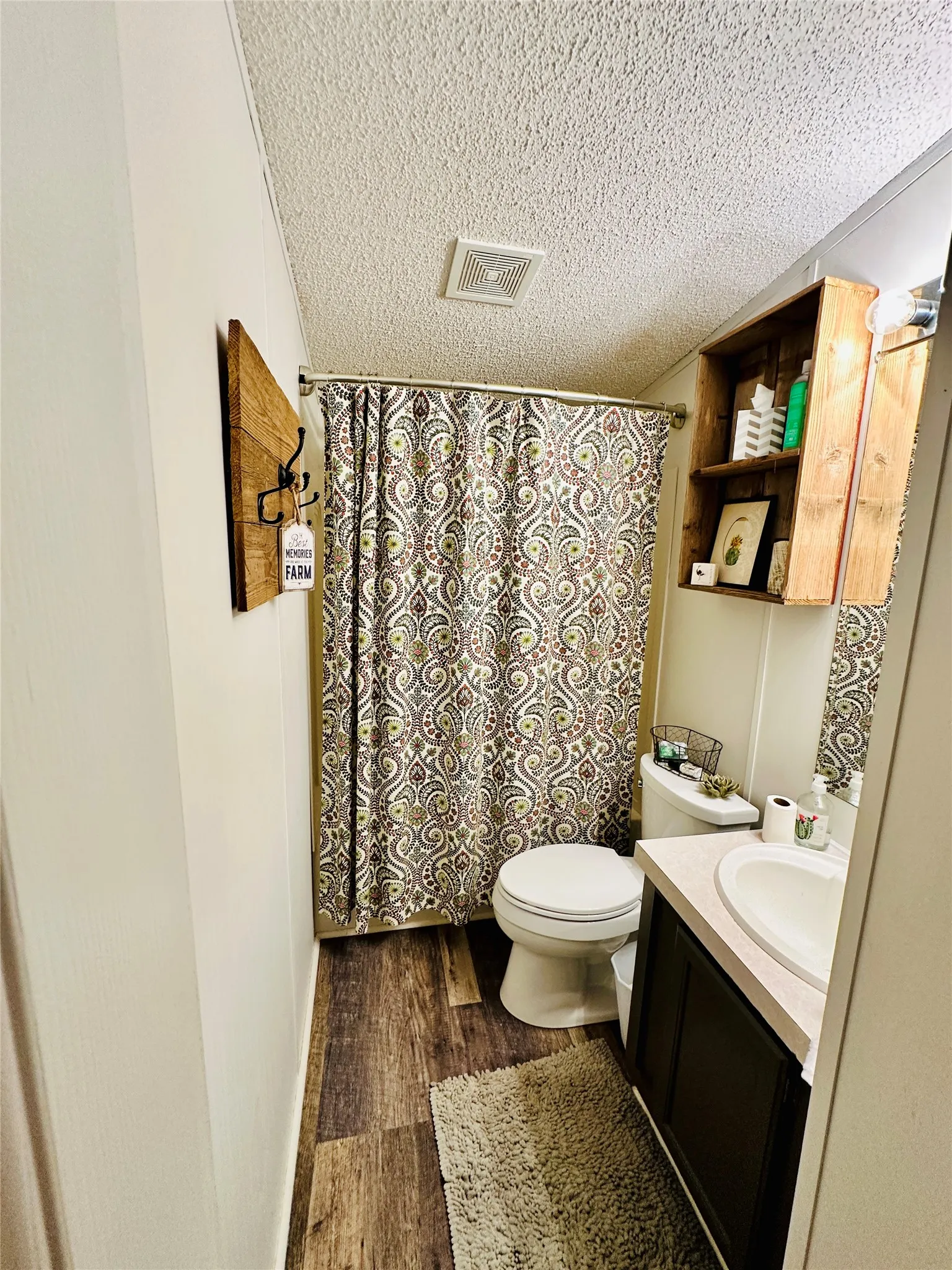 Mobile Home For Sale in Callahan County , 12264 County Road 404, Cross Plains, Texas 76443, 4 Bedroom, 2 Bathroom, Garage spaces, 1,904 Sqft, built in 1997, mls#21280107, Real Estate Agent in Cross Plains, Homes For Sale in Callahan county, Homes For Sale in Cross Plains, Realtor in Cross Plains Texas, Real Estate Brokerage Independent Realty Texas, Luminita Cordes Realtor