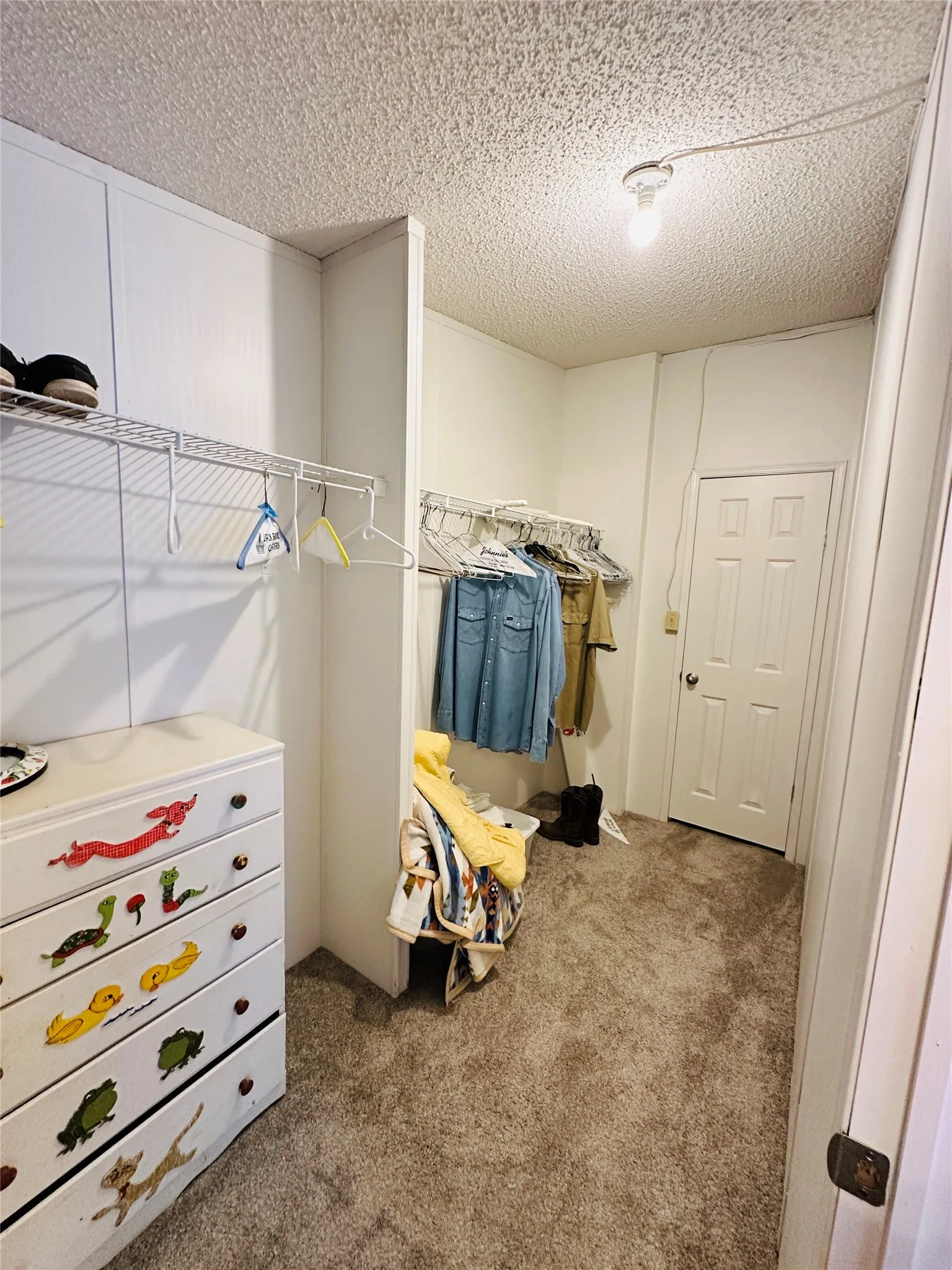Mobile Home For Sale in Callahan County , 12264 County Road 404, Cross Plains, Texas 76443, 4 Bedroom, 2 Bathroom, Garage spaces, 1,904 Sqft, built in 1997, mls#21280107, Real Estate Agent in Cross Plains, Homes For Sale in Callahan county, Homes For Sale in Cross Plains, Realtor in Cross Plains Texas, Real Estate Brokerage Independent Realty Texas, Luminita Cordes Realtor