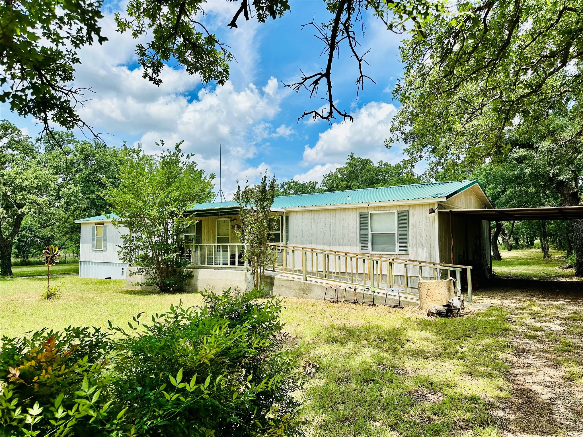 Mobile Home For Sale in Callahan County , 12264 County Road 404, Cross Plains, Texas 76443, 4 Bedroom, 2 Bathroom, Garage spaces, 1,904 Sqft, built in 1997, mls#21280107, Real Estate Agent in Cross Plains, Homes For Sale in Callahan county, Homes For Sale in Cross Plains, Realtor in Cross Plains Texas, Real Estate Brokerage Independent Realty Texas, Luminita Cordes Realtor