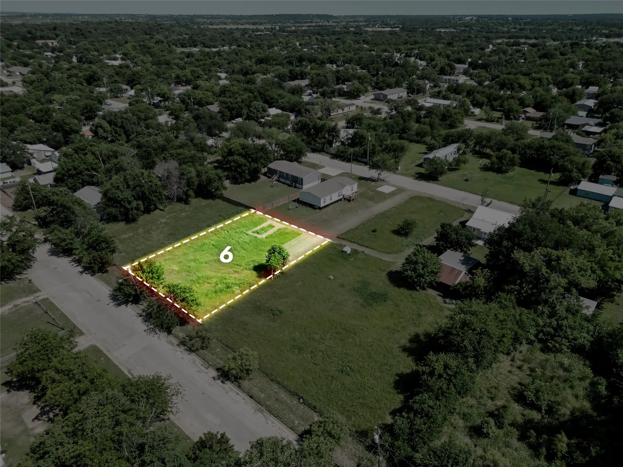 Unimproved Land For Sale in Palo Pinto County , 811 SW 15th Street, Mineral Wells, Texas 76067, 0, 0, Garage spaces, 0 Sqft, built in 0, Price $26,500, mls#21281957, Real Estate Agent in Mineral Wells, Homes For Sale in Palo Pinto county, Homes For Sale in Mineral Wells, Realtor in Mineral Wells Texas, Real Estate Brokerage Independent Realty Texas, Luminita Cordes Realtor