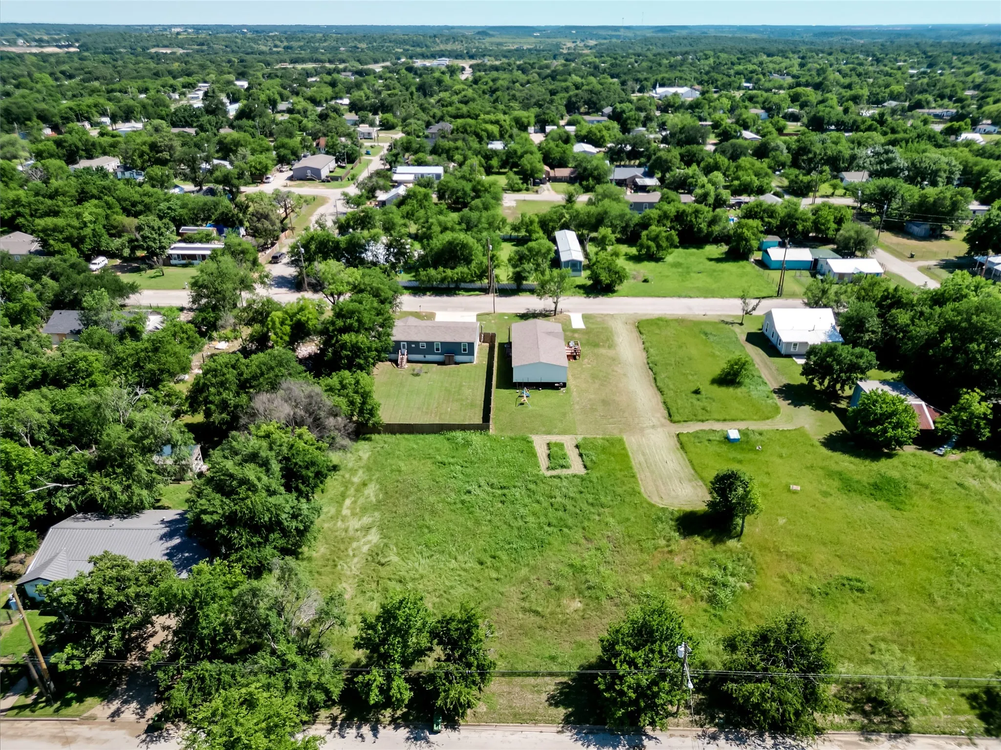 Unimproved Land For Sale in Palo Pinto County , 809 SW 15th Street, Mineral Wells, Texas 76067, 0, 0, Garage spaces, 0 Sqft, built in 0, Price $26,500, mls#21281942, Real Estate Agent in Mineral Wells, Homes For Sale in Palo Pinto county, Homes For Sale in Mineral Wells, Realtor in Mineral Wells Texas, Real Estate Brokerage Independent Realty Texas, Luminita Cordes Realtor