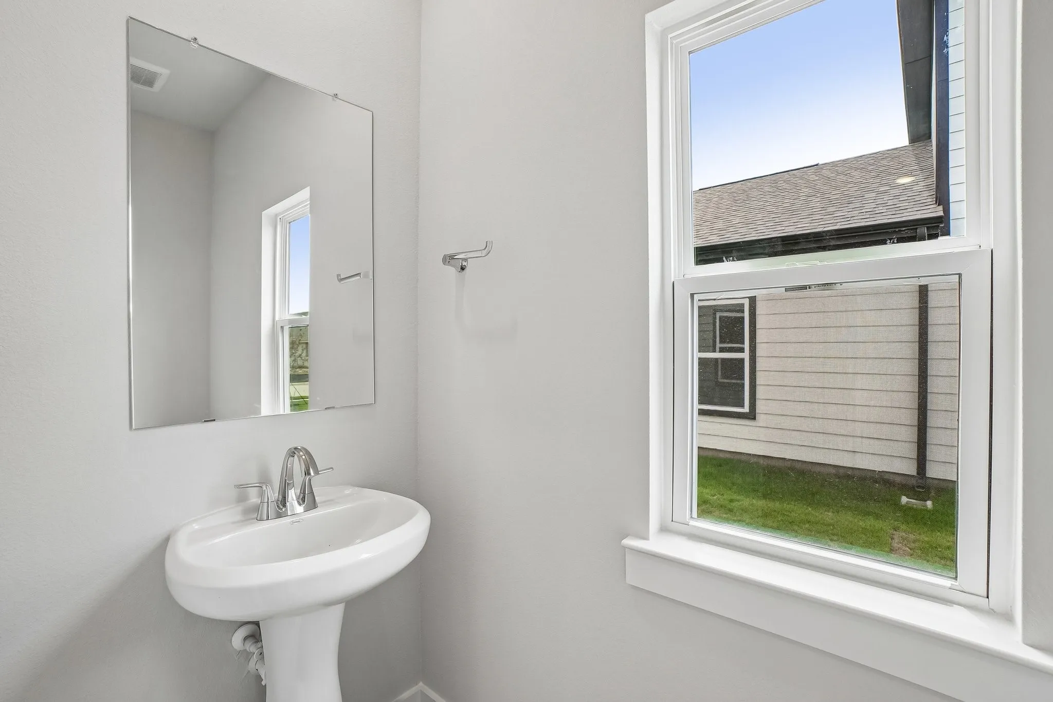 Single Family Residence For Sale in Rockwall County , 609 Teardrop Court, Royse City, Texas 75189, 4 Bedroom, 3 Bathroom, 2 Garage spaces, 2,003 Sqft, built in 2026, mls#21281982, Real Estate Agent in Royse City, Homes For Sale in Rockwall county, Homes For Sale in Royse City, Realtor in Royse City Texas, Real Estate Brokerage Independent Realty Texas, Luminita Cordes Realtor