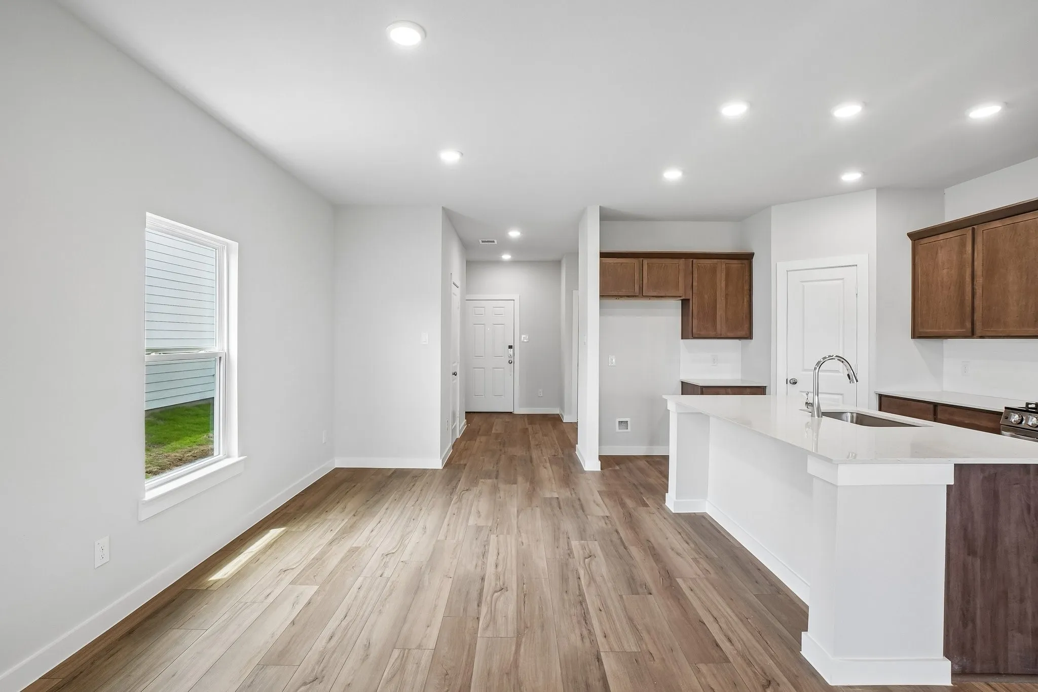 Single Family Residence For Sale in Rockwall County , 609 Teardrop Court, Royse City, Texas 75189, 4 Bedroom, 3 Bathroom, 2 Garage spaces, 2,003 Sqft, built in 2026, mls#21281982, Real Estate Agent in Royse City, Homes For Sale in Rockwall county, Homes For Sale in Royse City, Realtor in Royse City Texas, Real Estate Brokerage Independent Realty Texas, Luminita Cordes Realtor