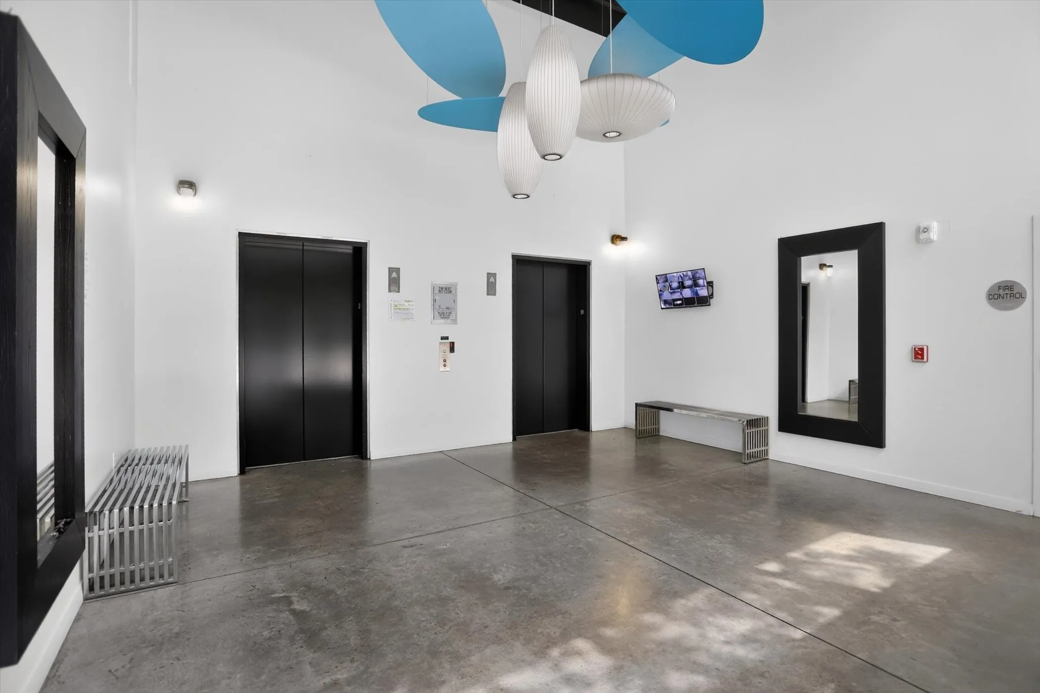 Condominium For Sale in Dallas County , 1001 Belleview Street 703, Dallas, Texas 75215, 2 Bedroom, 2 Bathroom, 2 Garage spaces, 1,127 Sqft, built in 2007, mls#21281991, Real Estate Agent in Dallas, Homes For Sale in Dallas county, Homes For Sale in Dallas, Realtor in Dallas Texas, Real Estate Brokerage Independent Realty Texas, Luminita Cordes Realtor